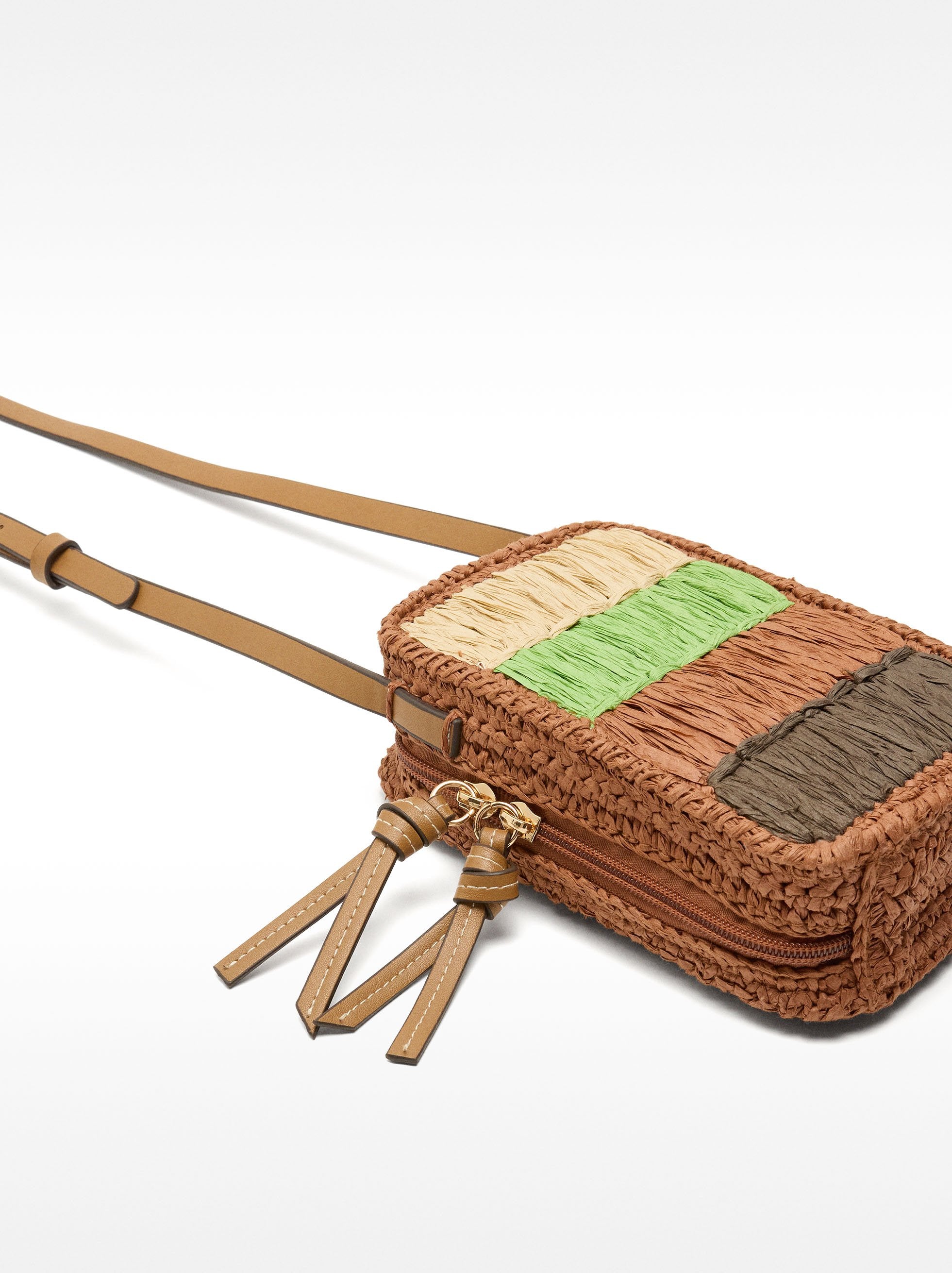 Bolsa Para Móvil Multicolor Efecto Rafia