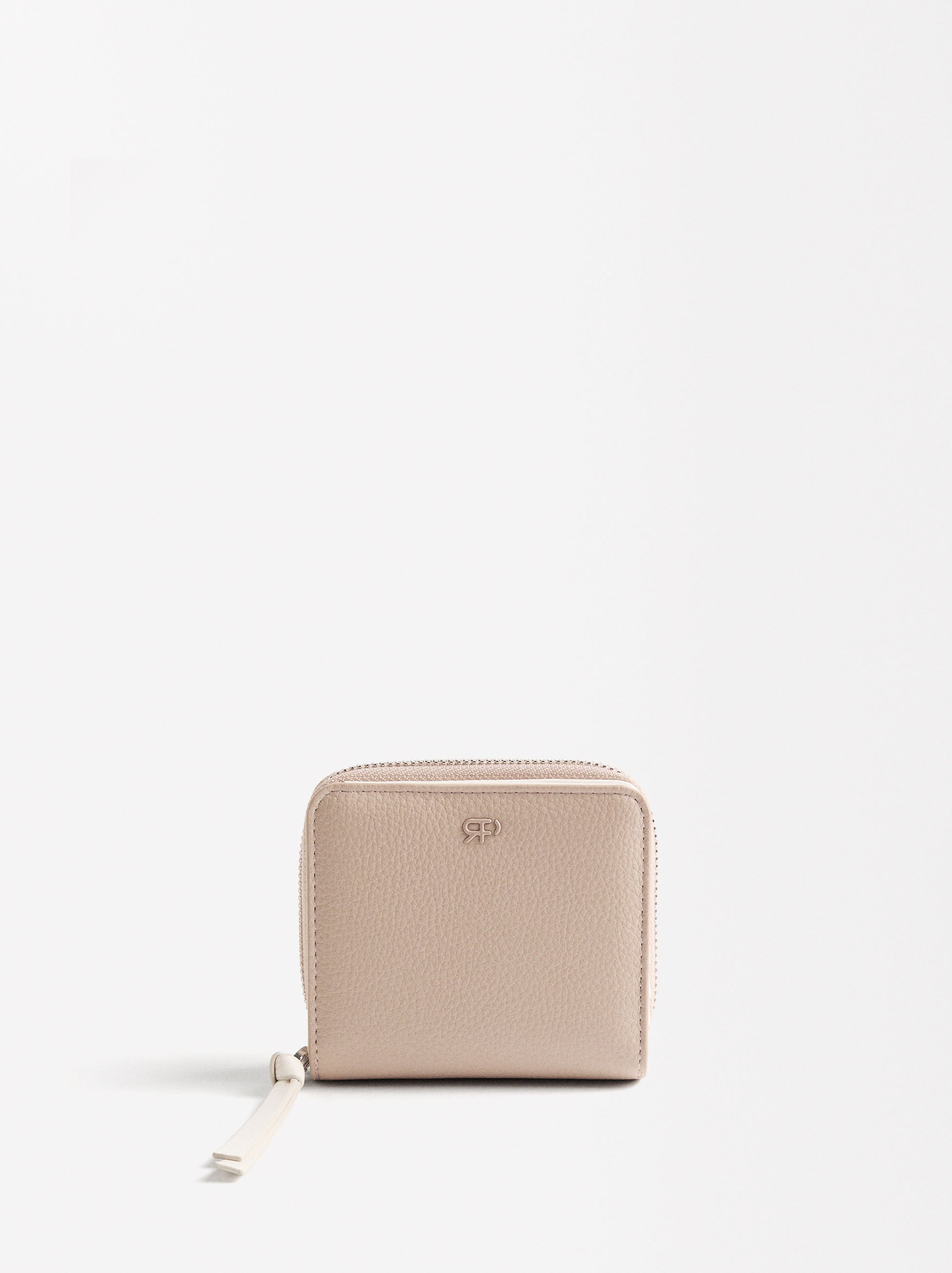 Cartera Básica Con Textura