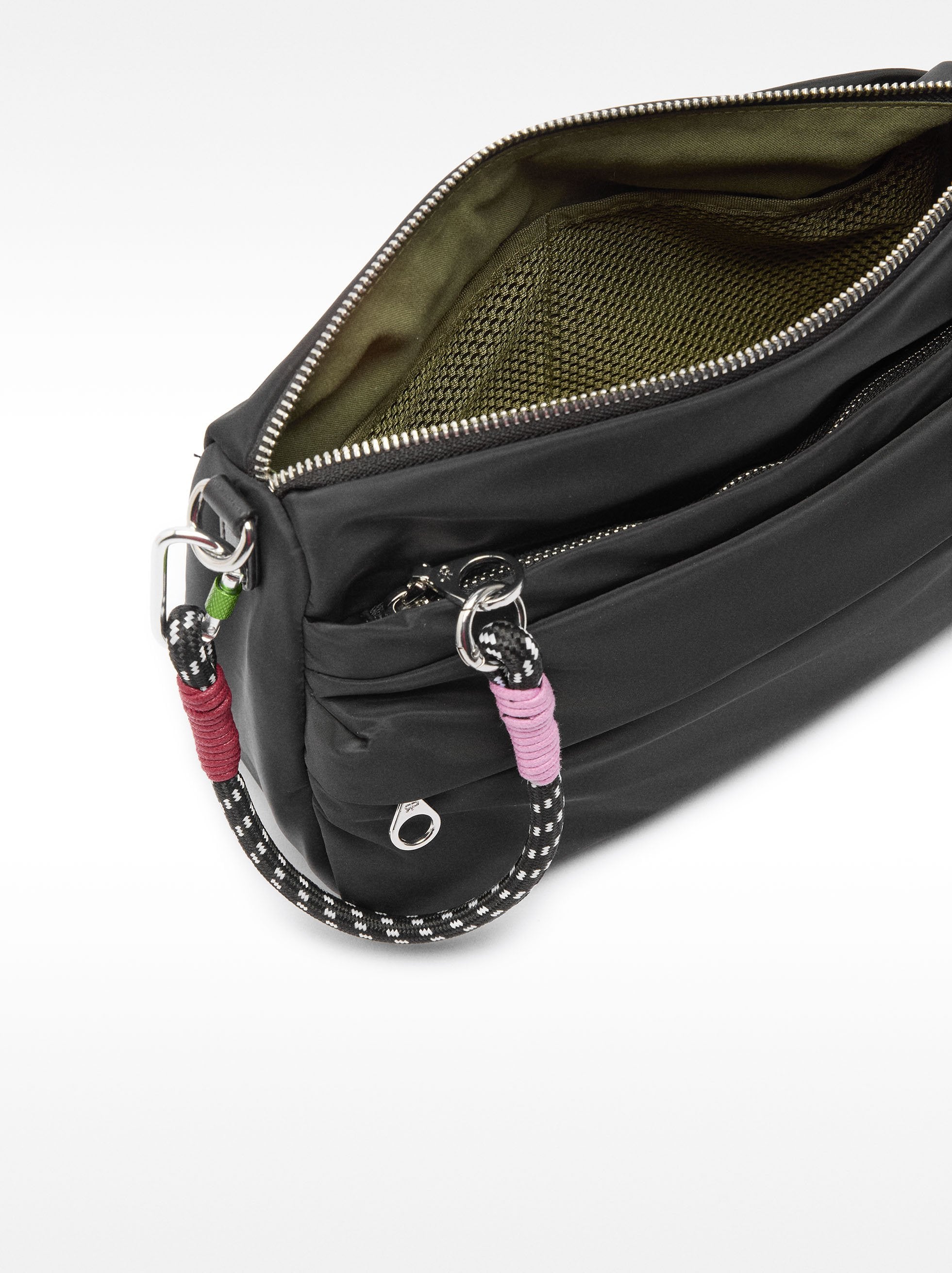 Cartera Bandolera De Nylon Con Bolsillo Exterior