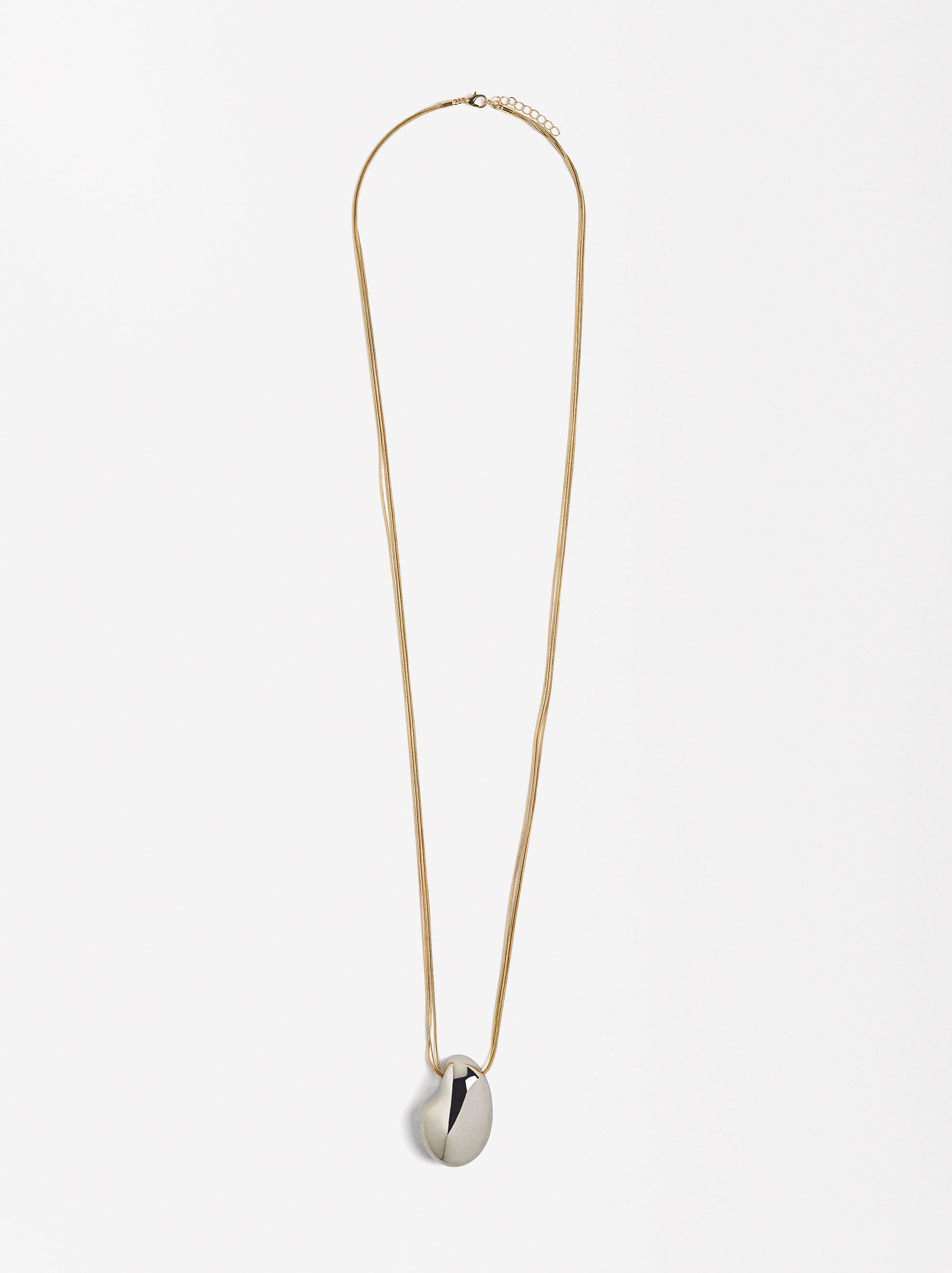 Collar Con Colgante Ovalado