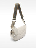 Cartera Bandolera De Nylon Con Colgante