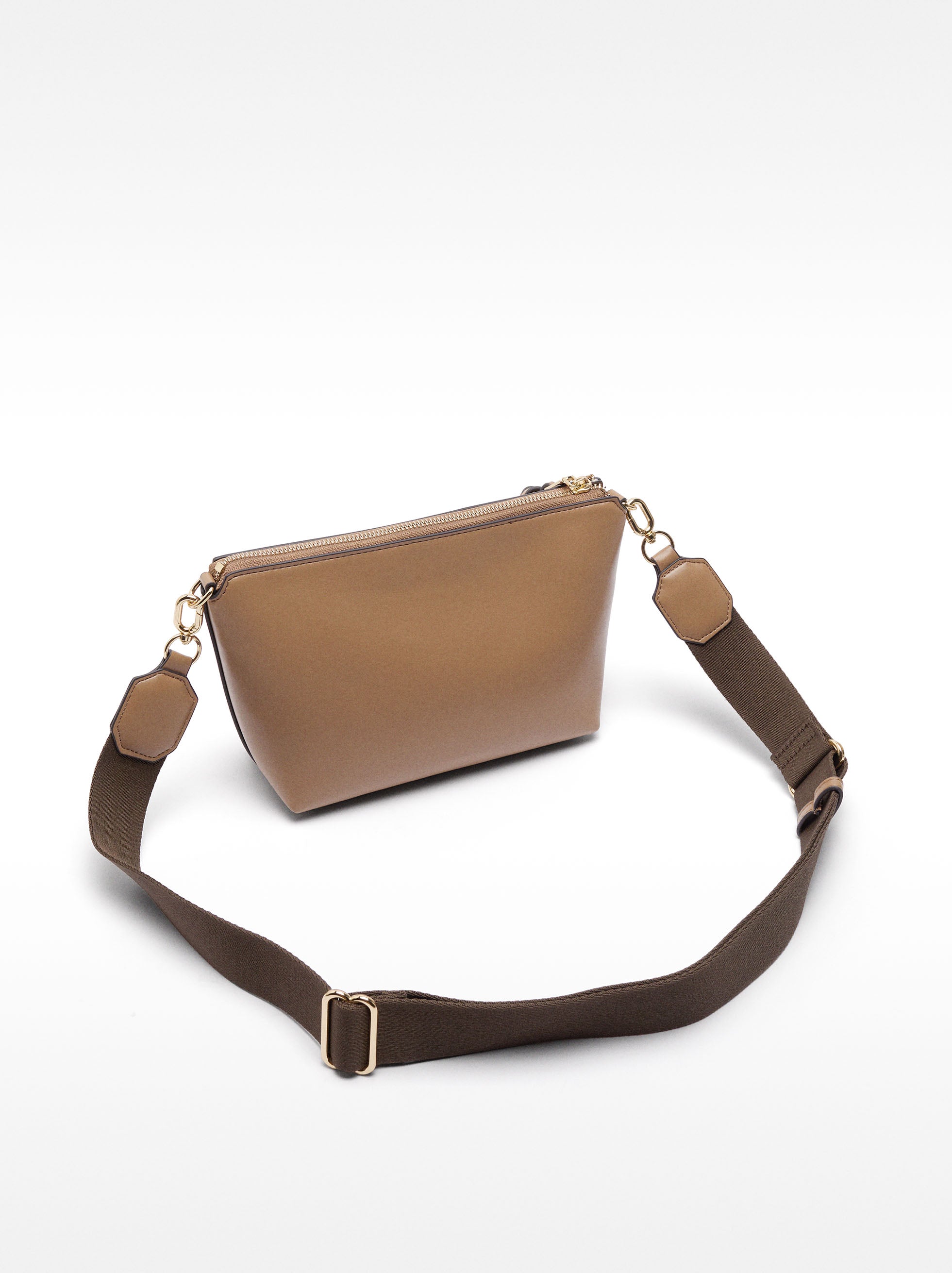 Cartera Bandolera Perforado