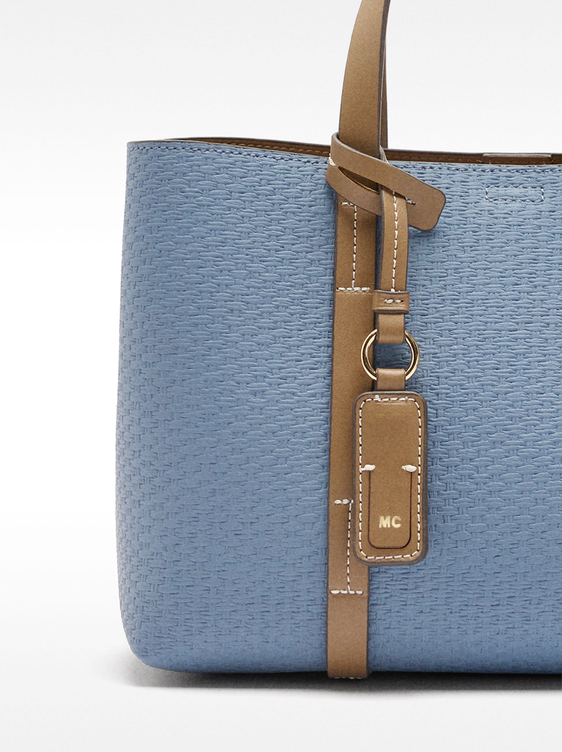 Cartera Tote Con Textura