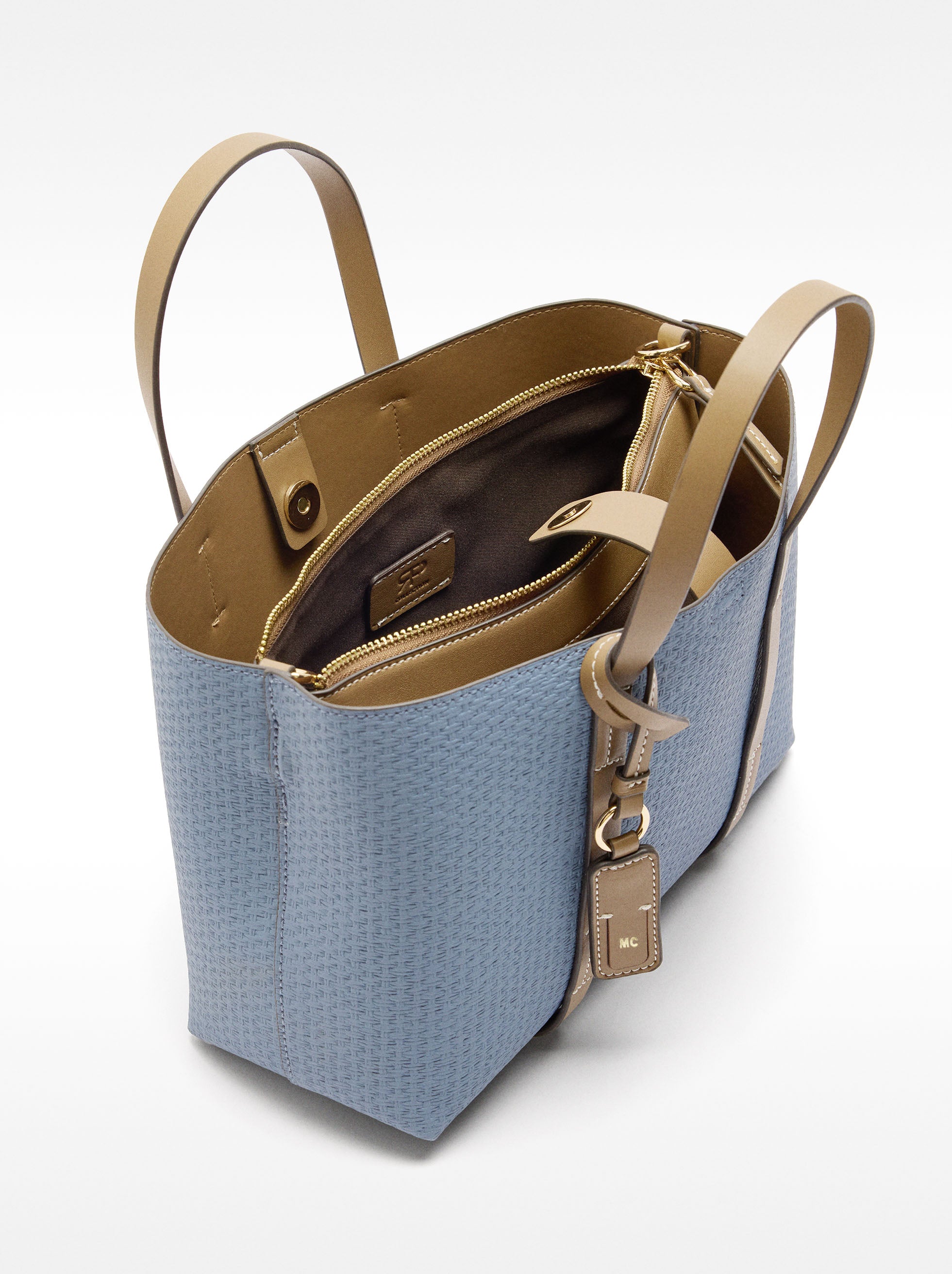 Cartera Tote Con Textura
