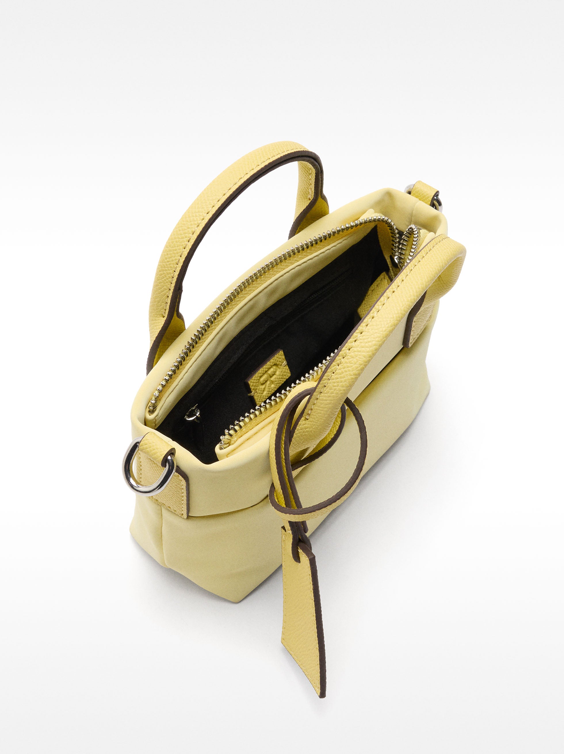 Cartera Mini Bandolera Con Textura Suave