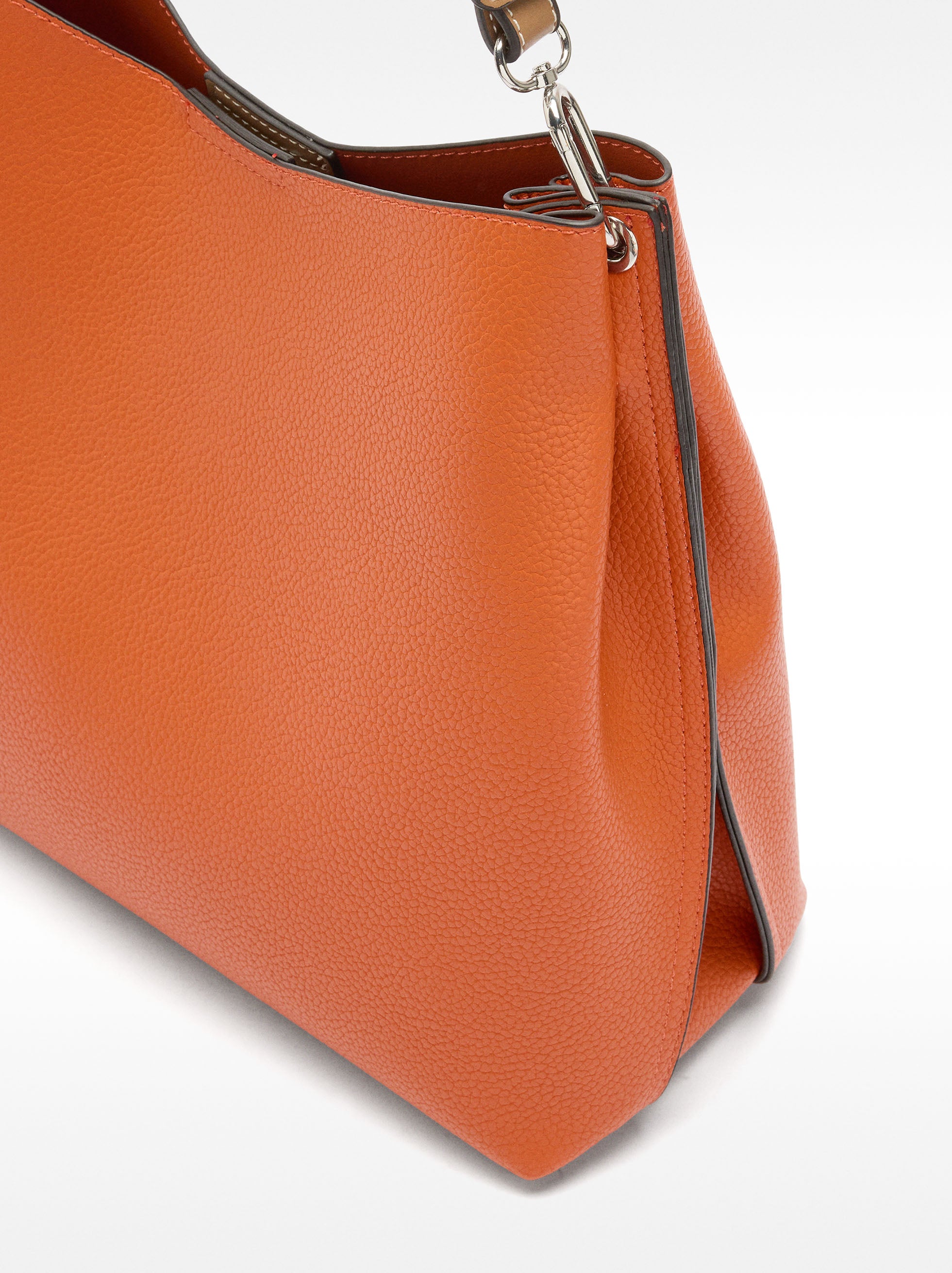 Cartera De Hombro Con Textura