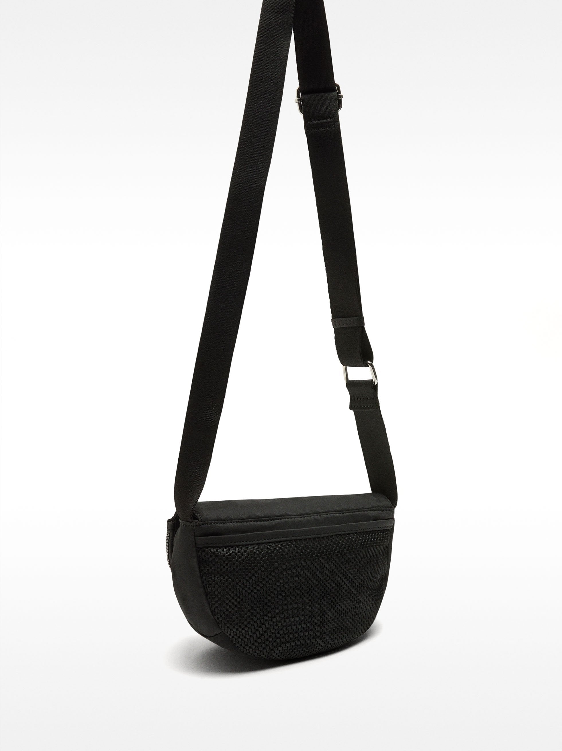 Bolso Bandolera De Nylon Con Cierre De Solapa