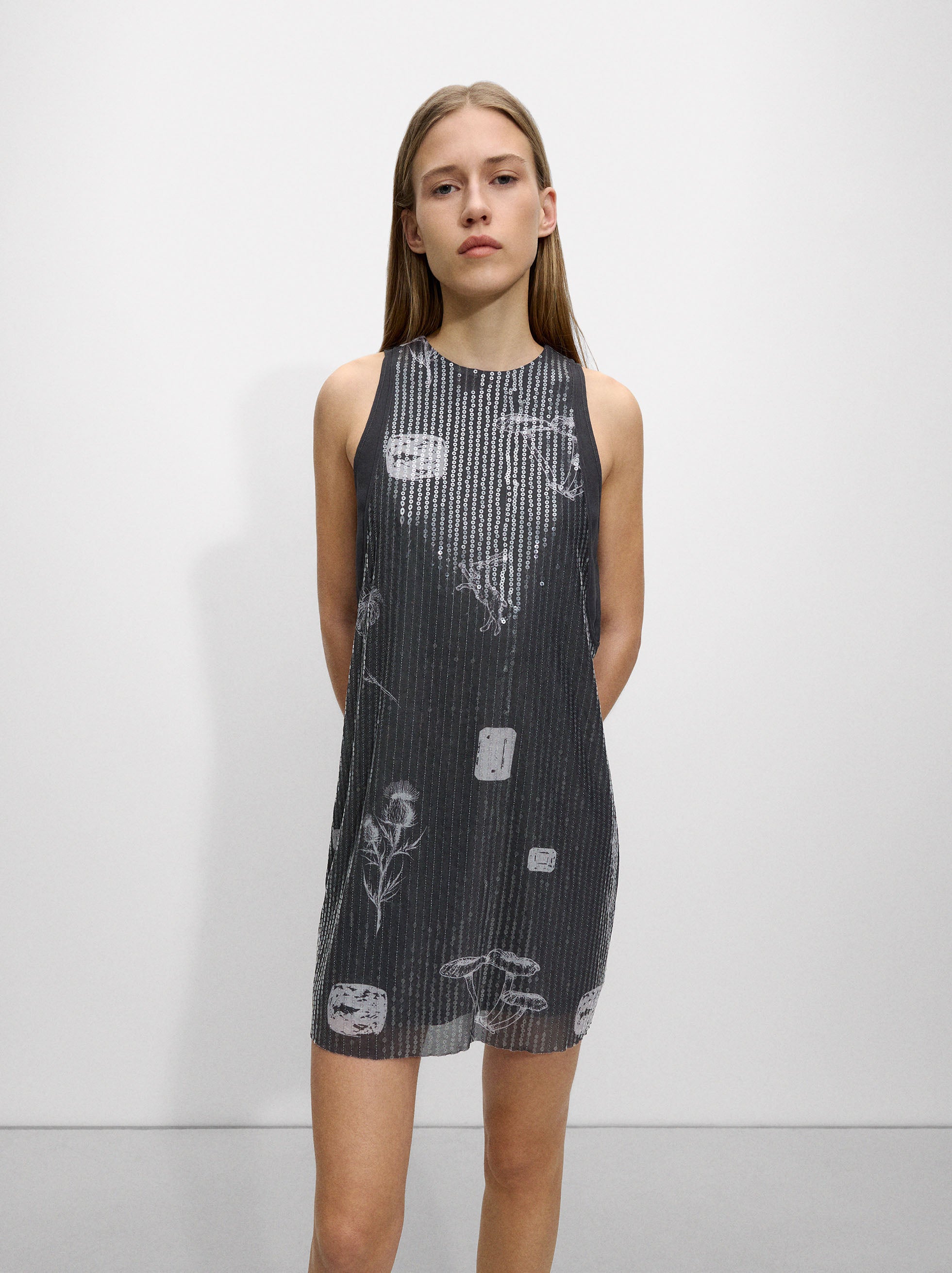 Vestido Estampado Con Lentejuelas