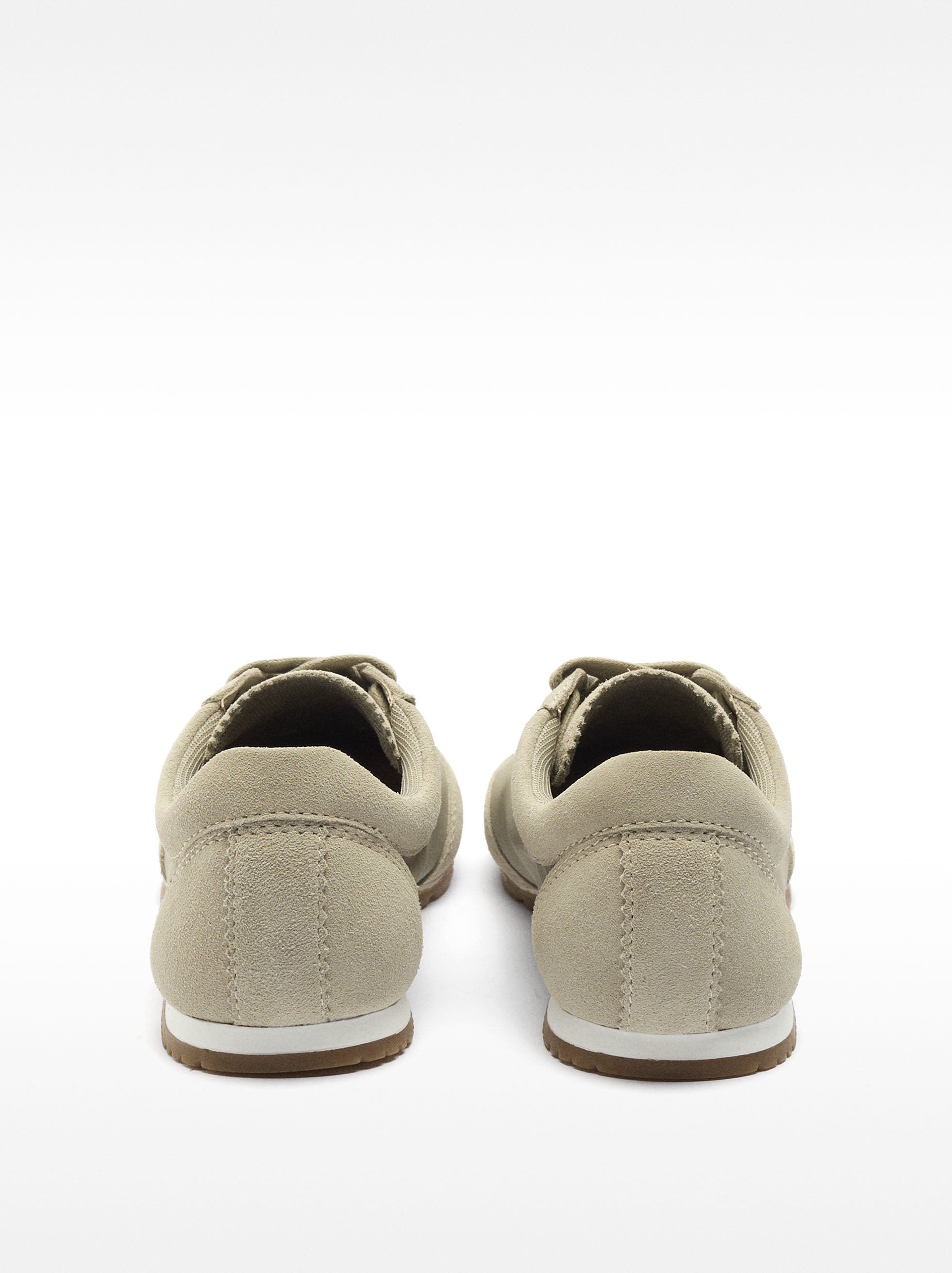 Zapatillas De Cuero Combinadas