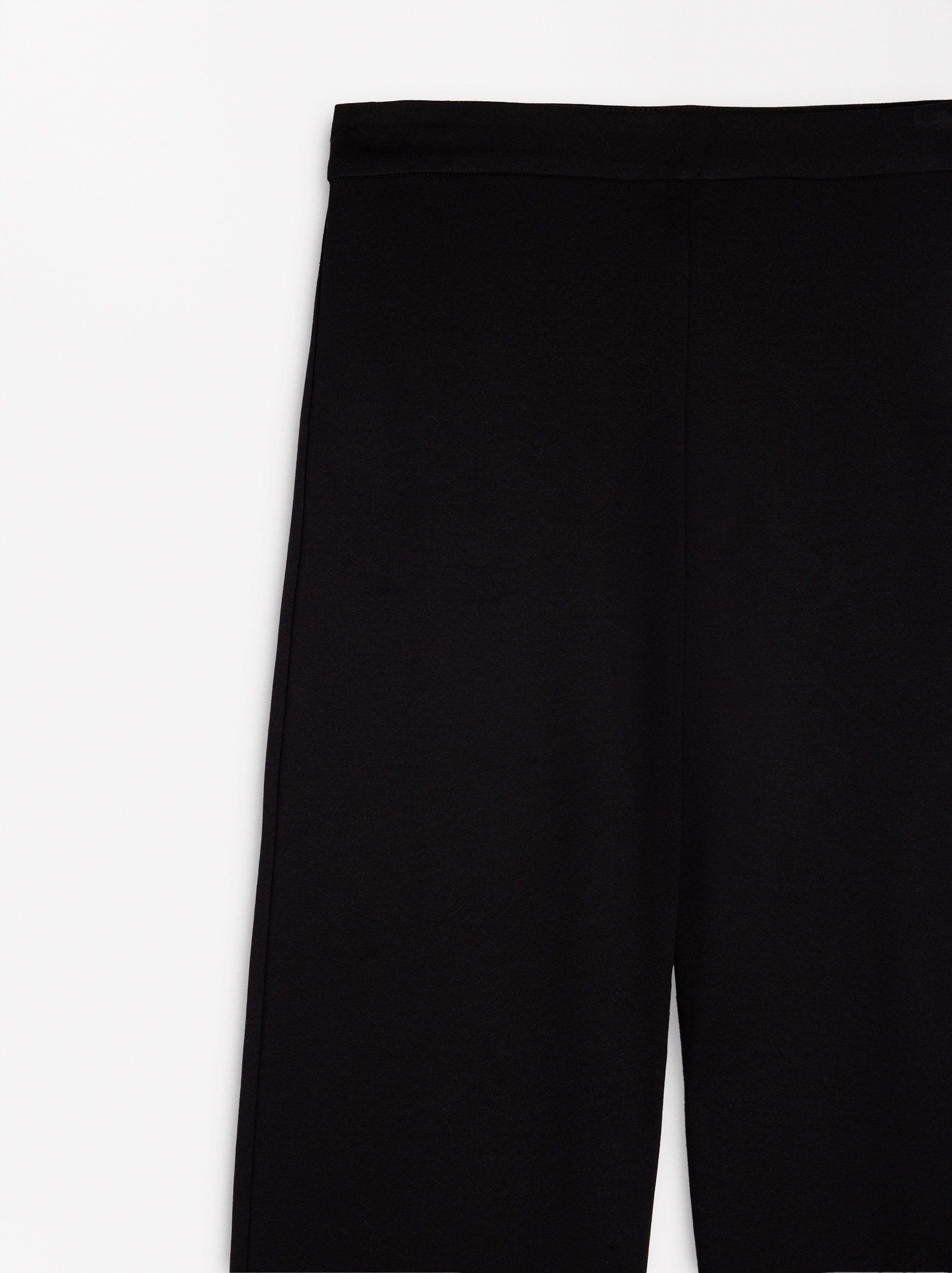 Pantalón Recto De Tiro Medio