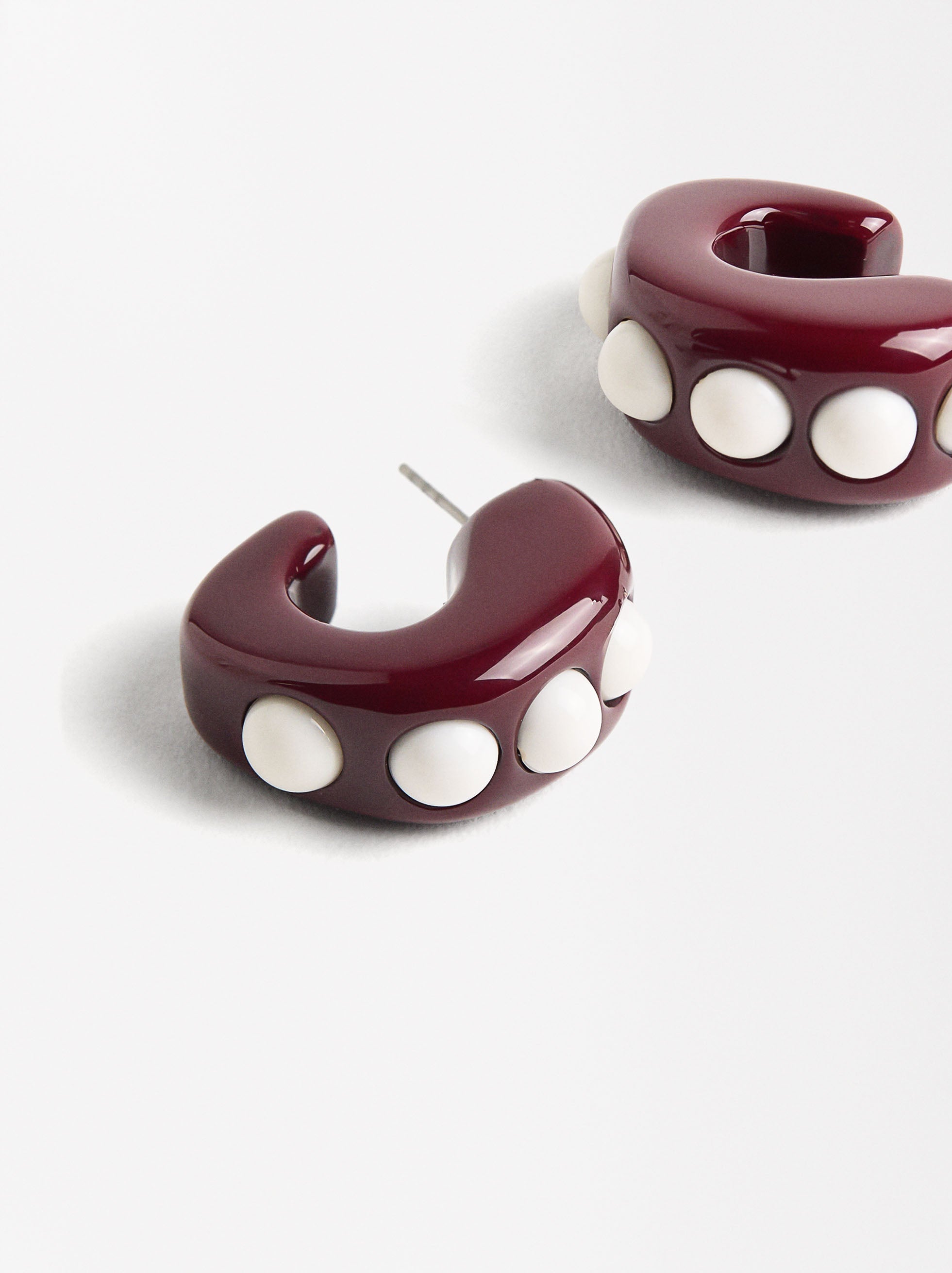 Aro Abierto Con Detalles De Esfera