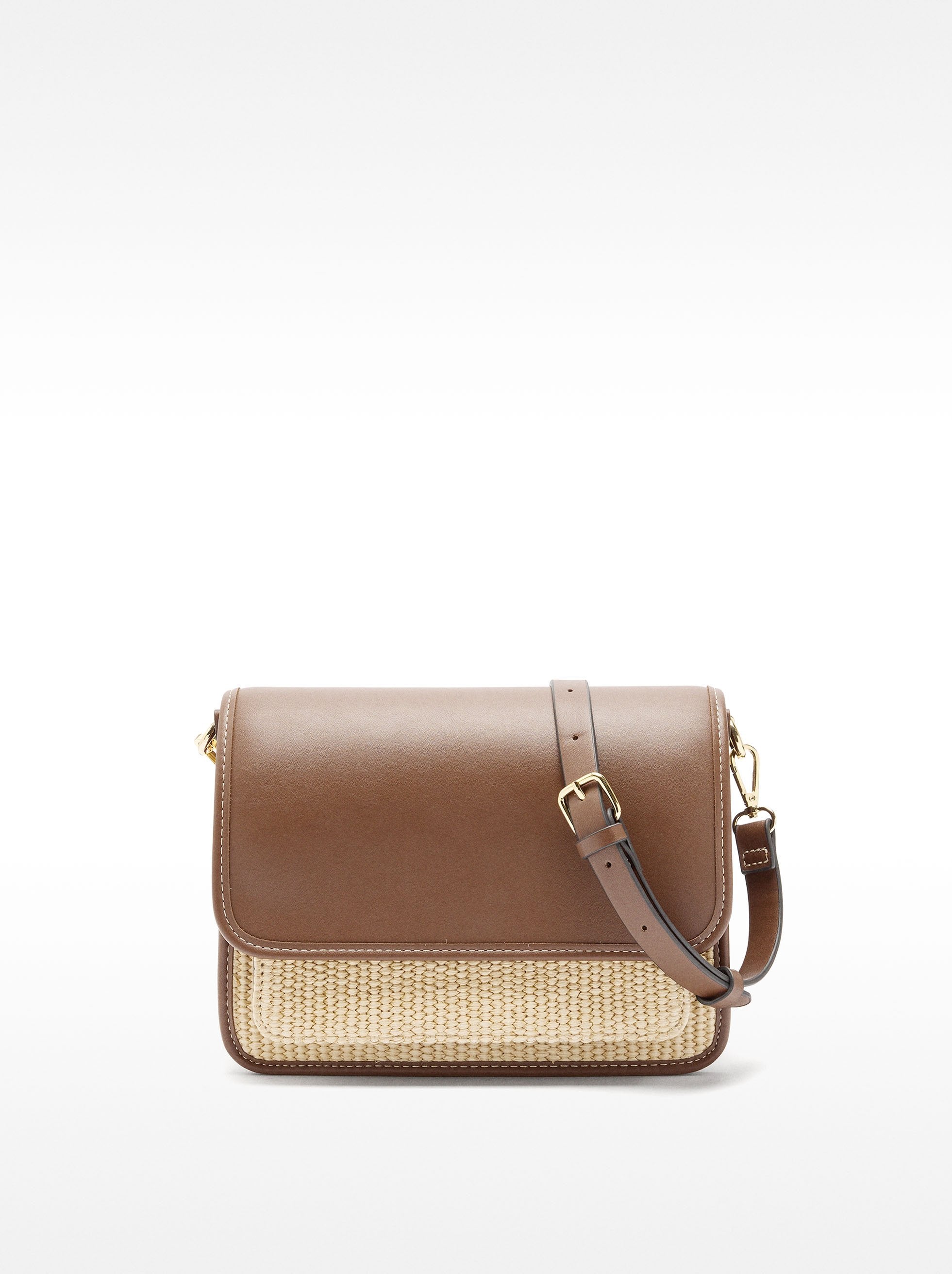 Bolso Bandolera Efecto Rafia Con Solapa