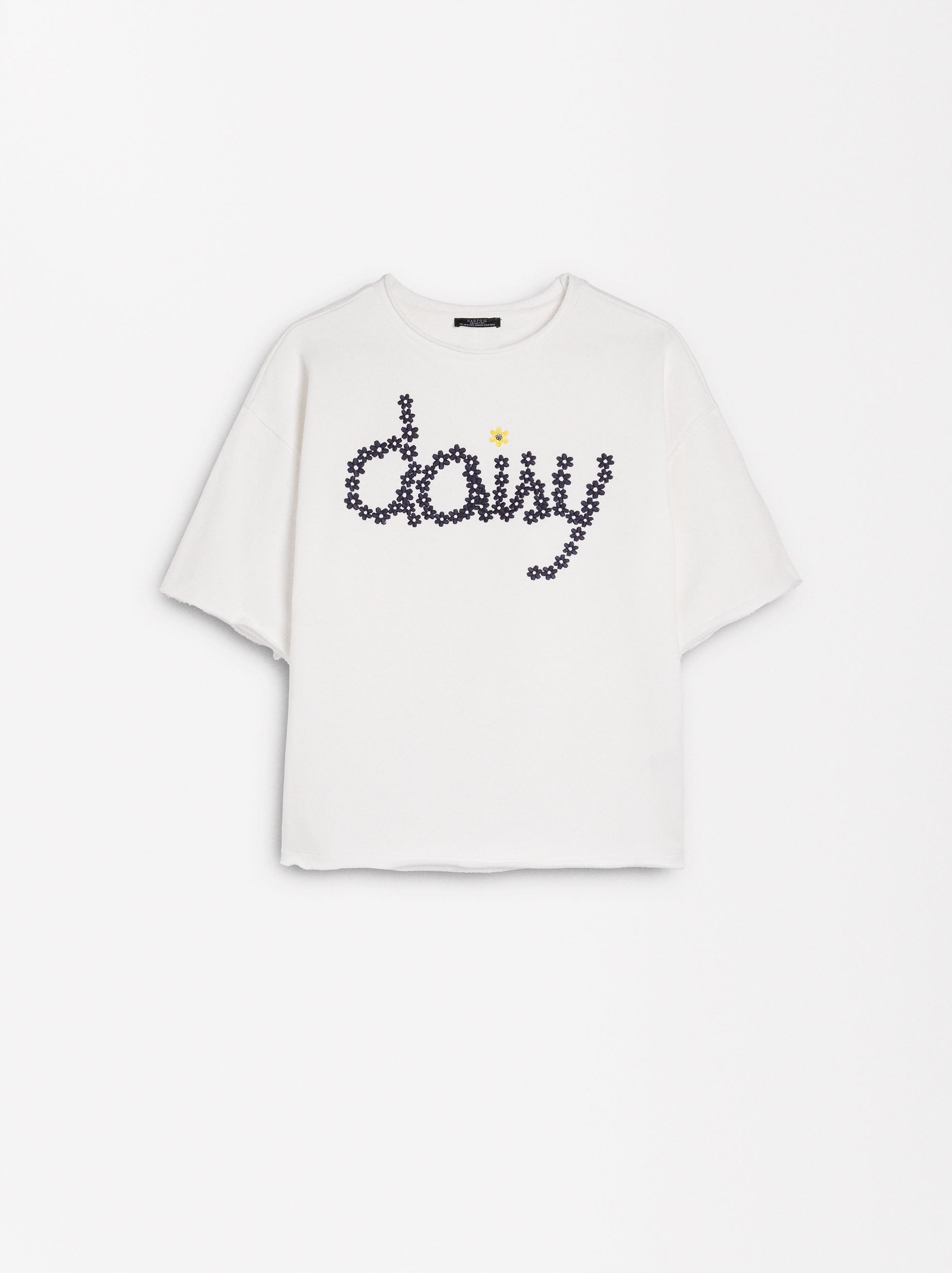 Camiseta Con Bordado