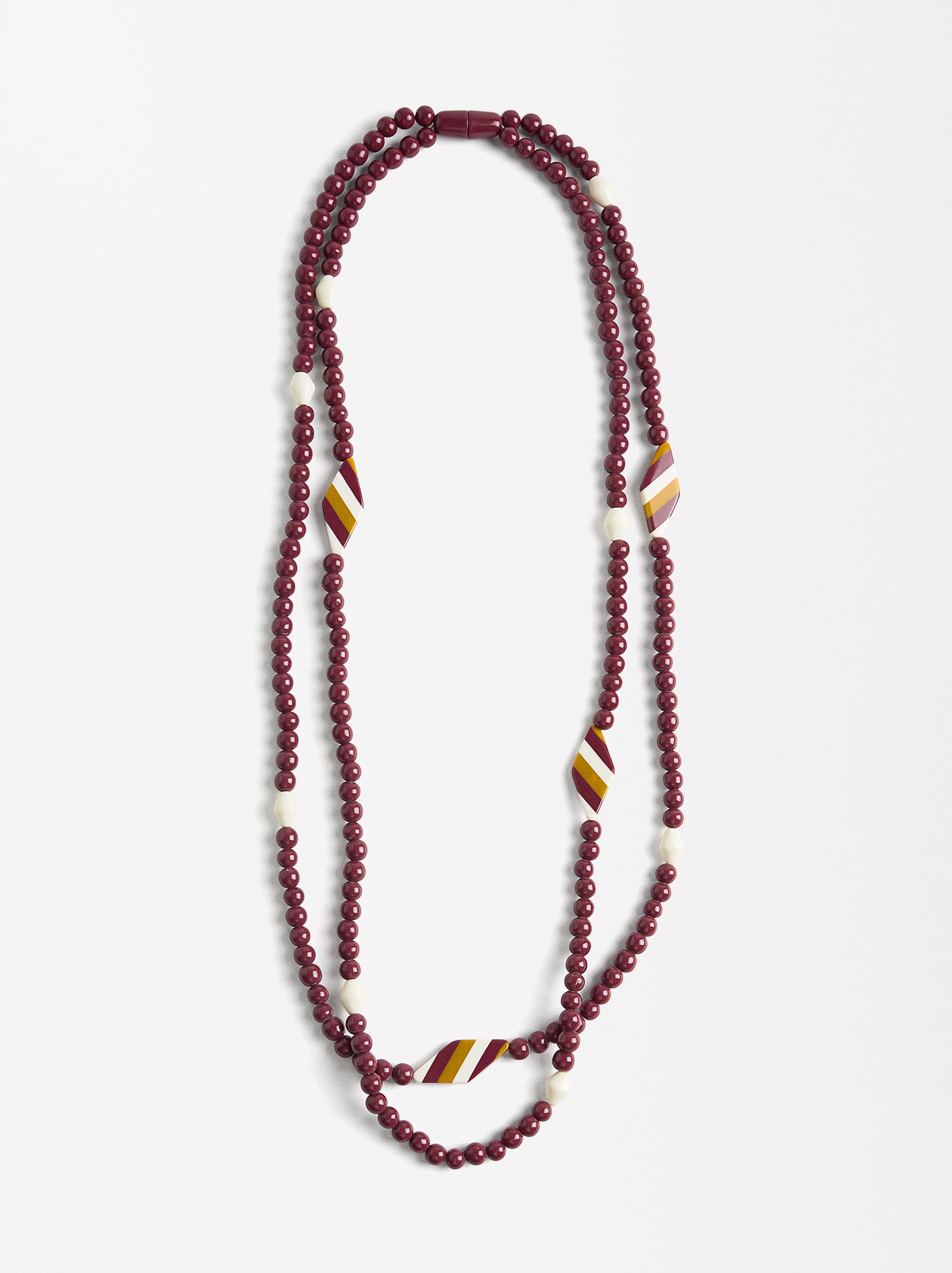 Collar Largo Con Detalles Contrastantes