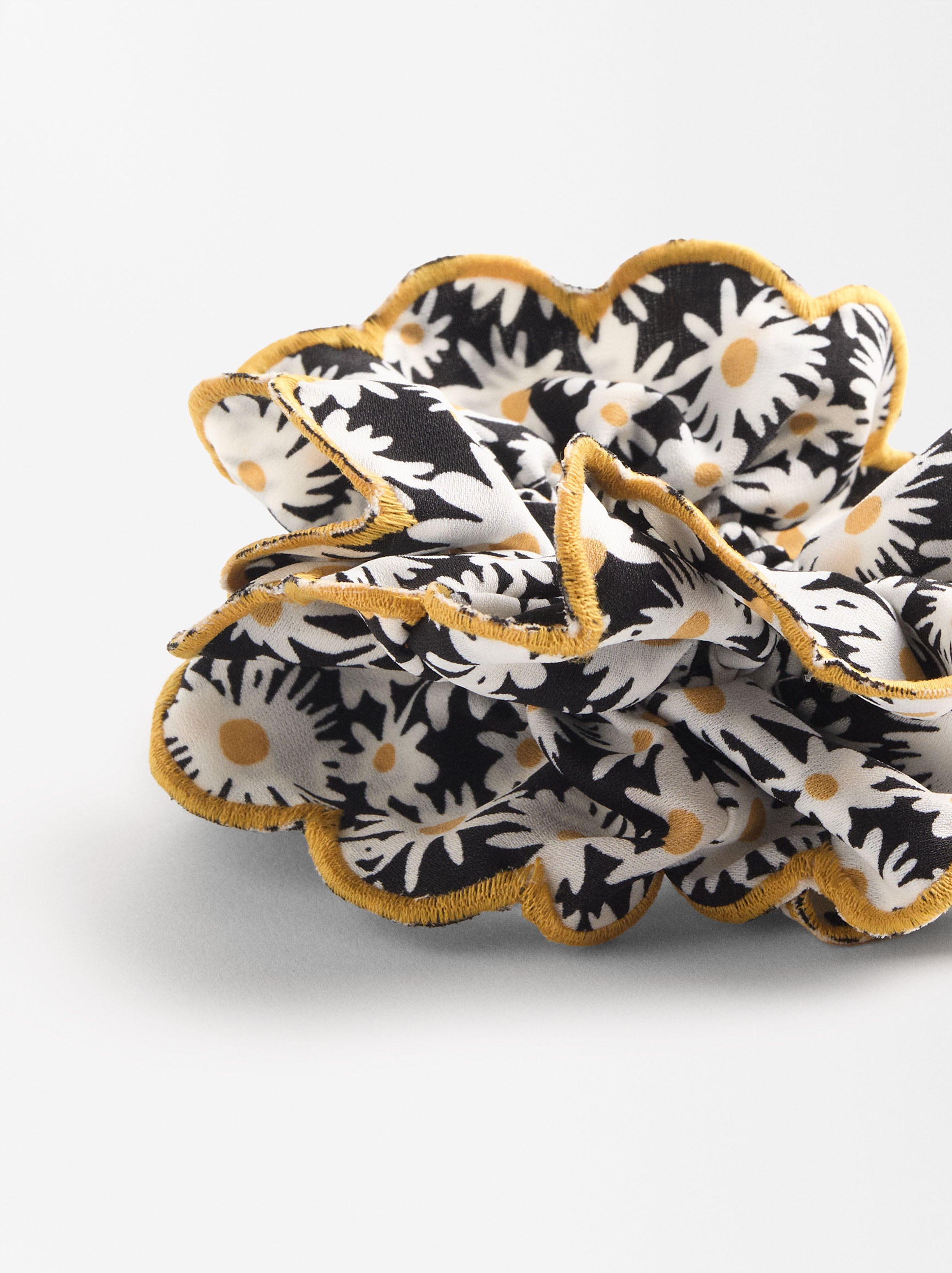 Collet Fruncido Estampado Margaritas