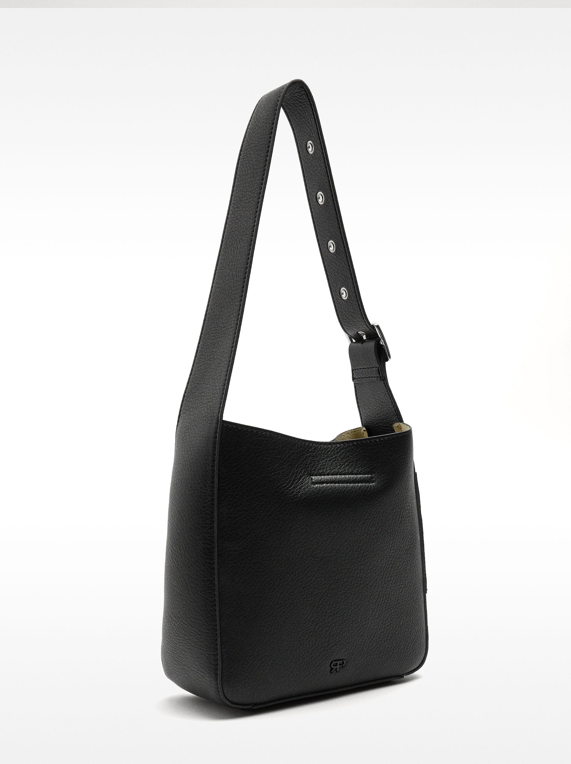 Cartera De Hombro Con Textura