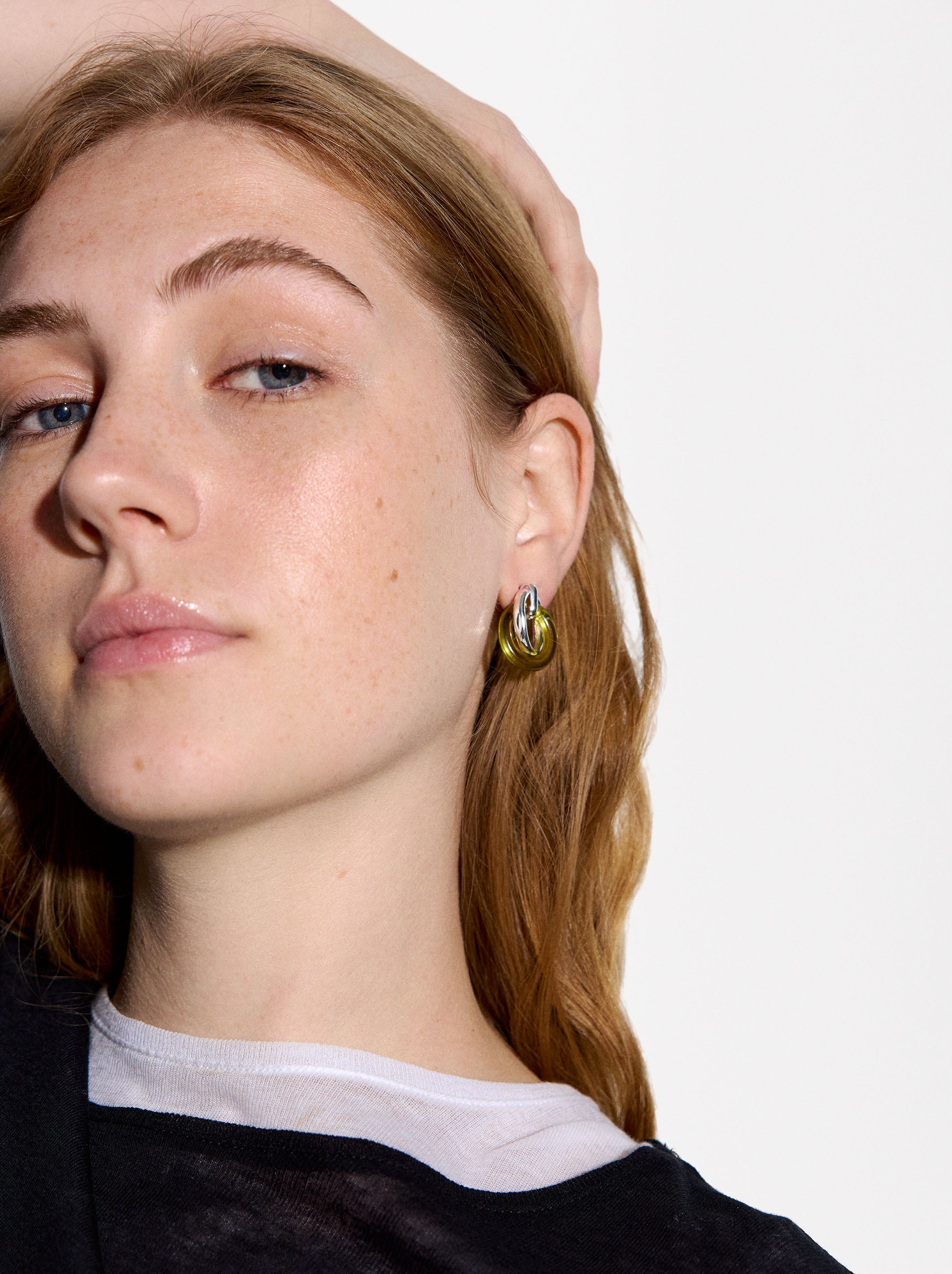 Aretes De Aros Con Resina