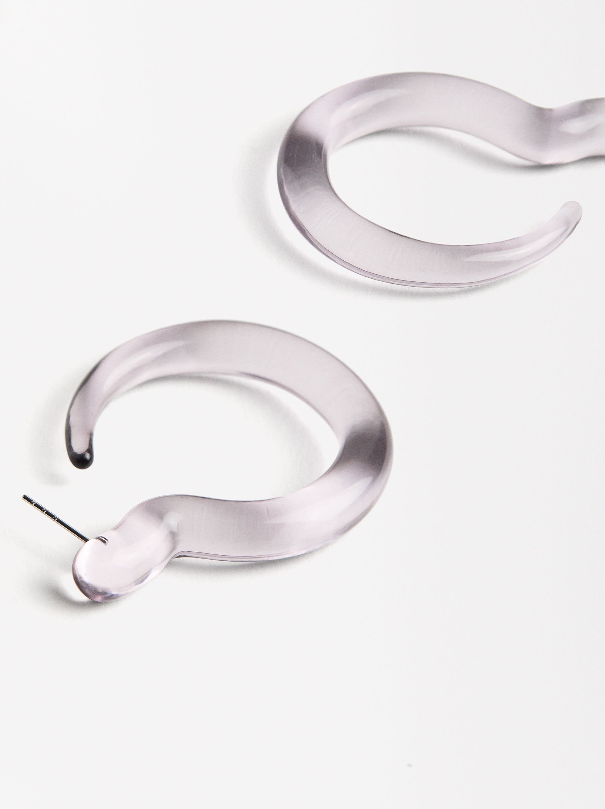 Aretes Abiertos De Resina