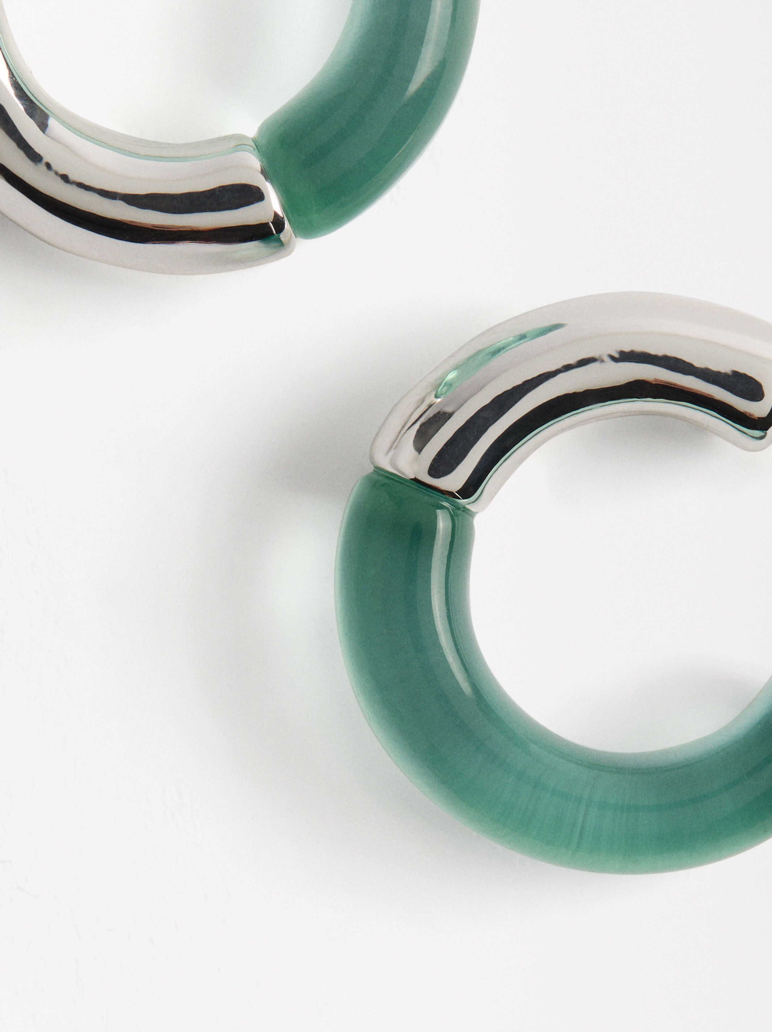 Aretes Abiertos Con Efecto Piedra
