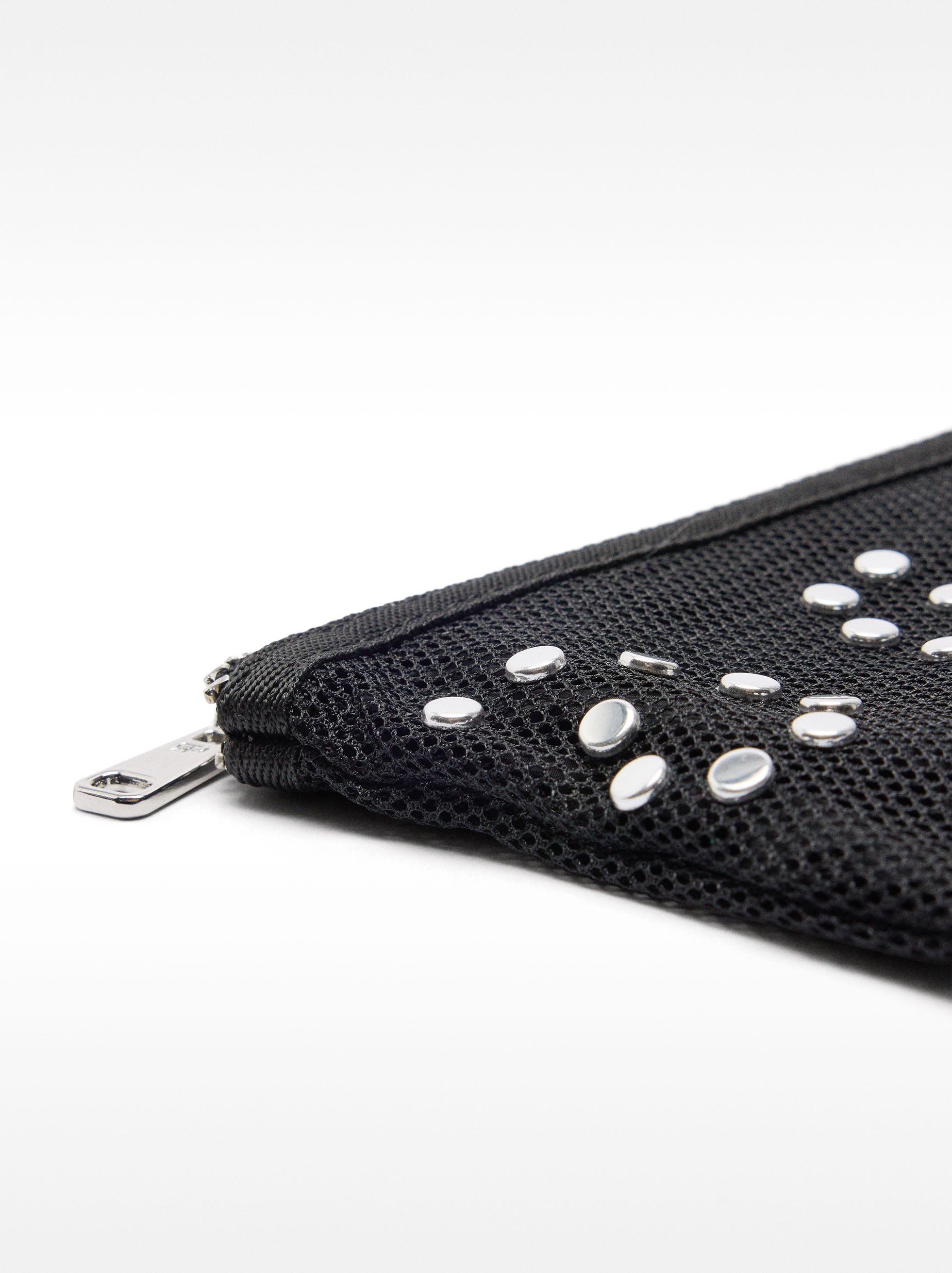 Bolsa Para Monedas Con Tachuelas