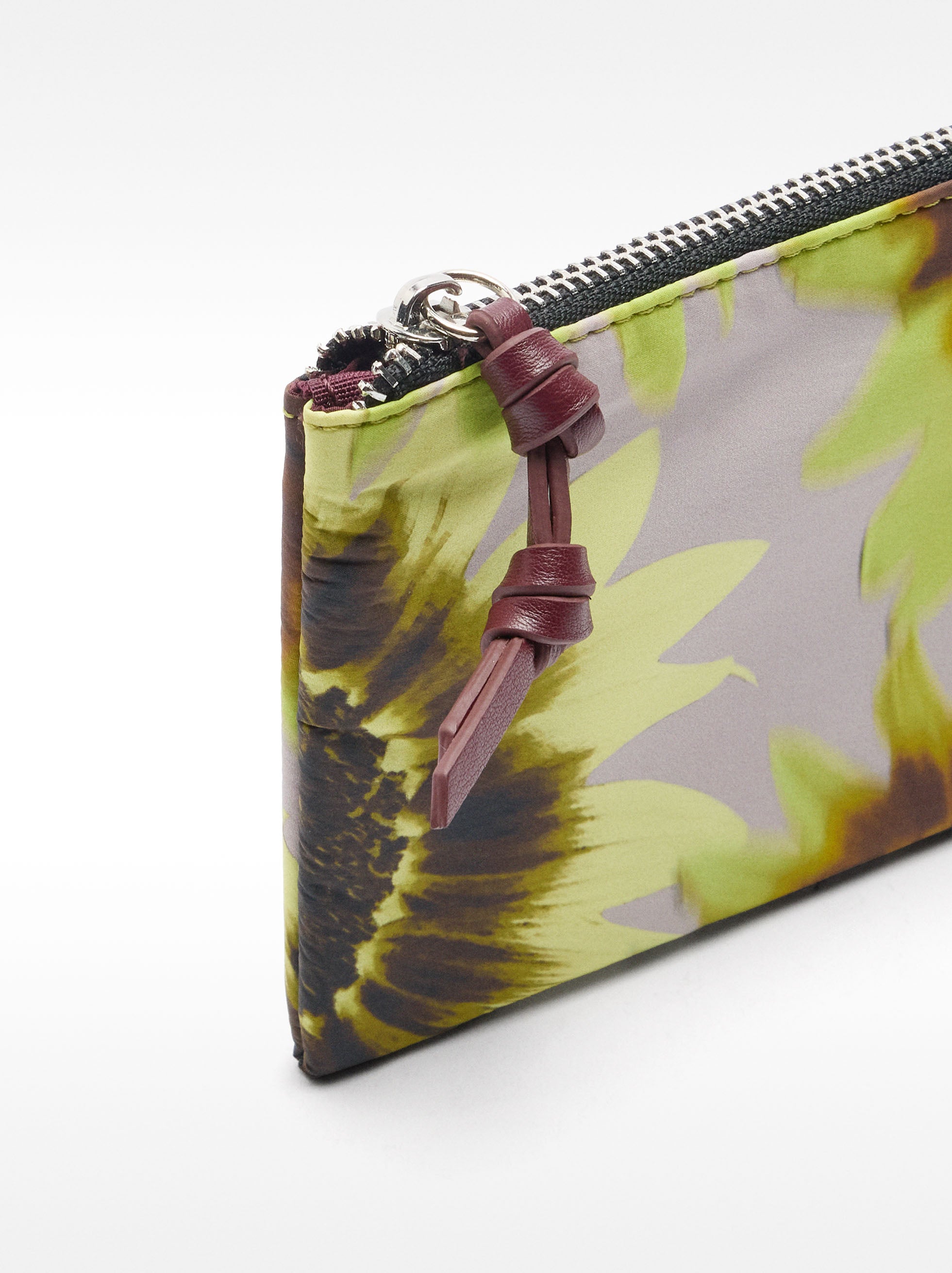 Monedero De Nylon Estampado