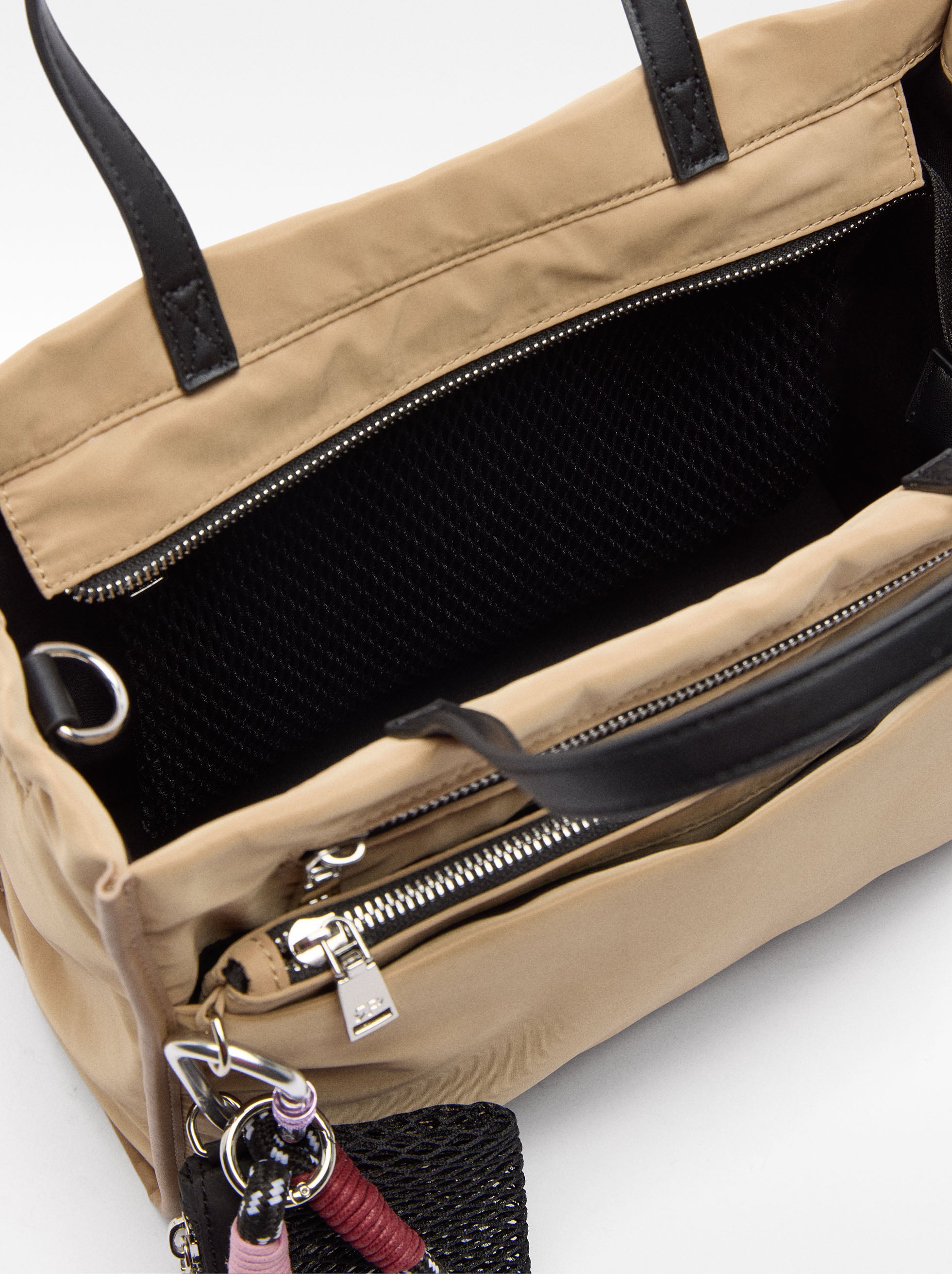 Cartera Tote De Nylon M