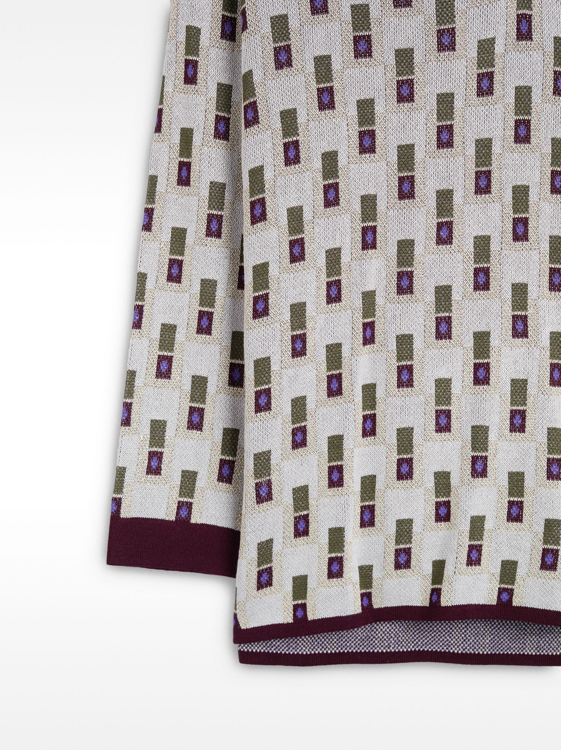 Chompa De Punto Jacquard