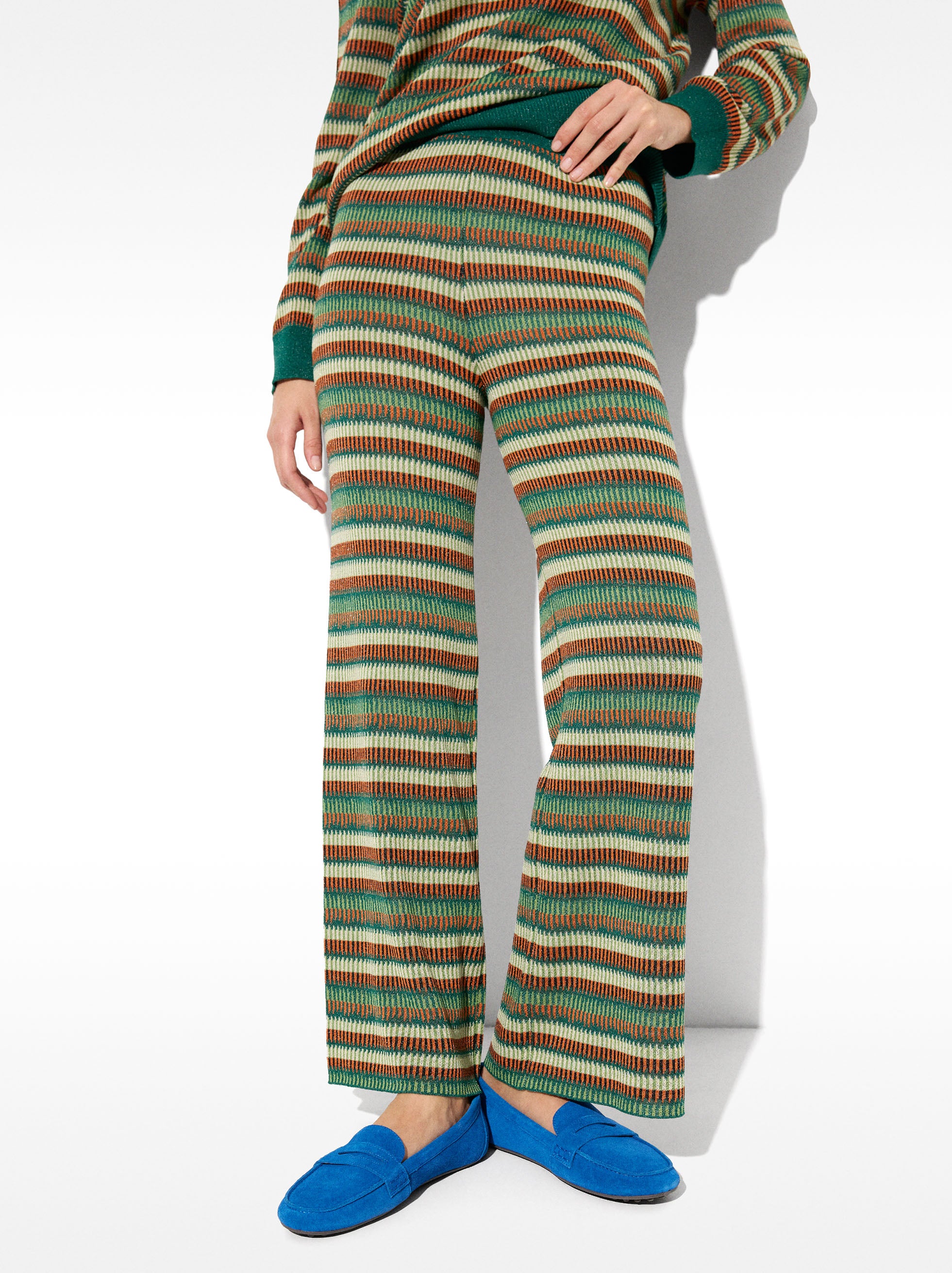 Pantalón De Punto Jacquard A Rayas
