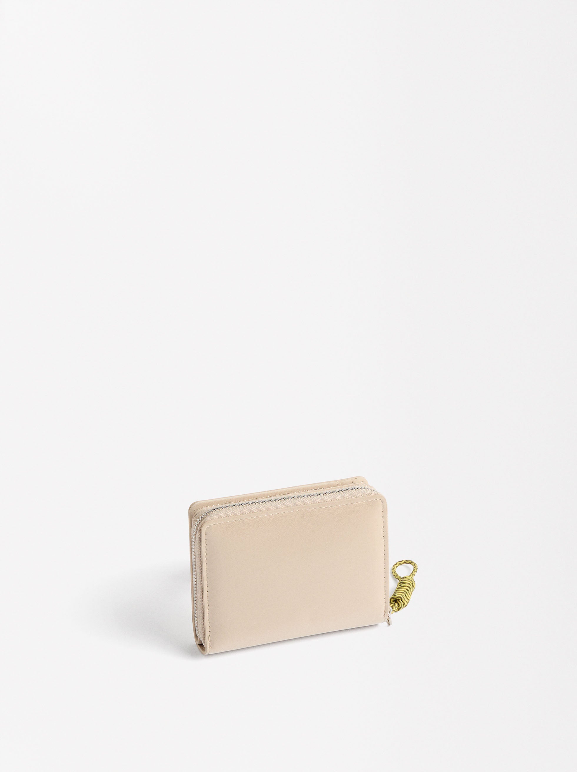 Billetera Con Textura Suave
