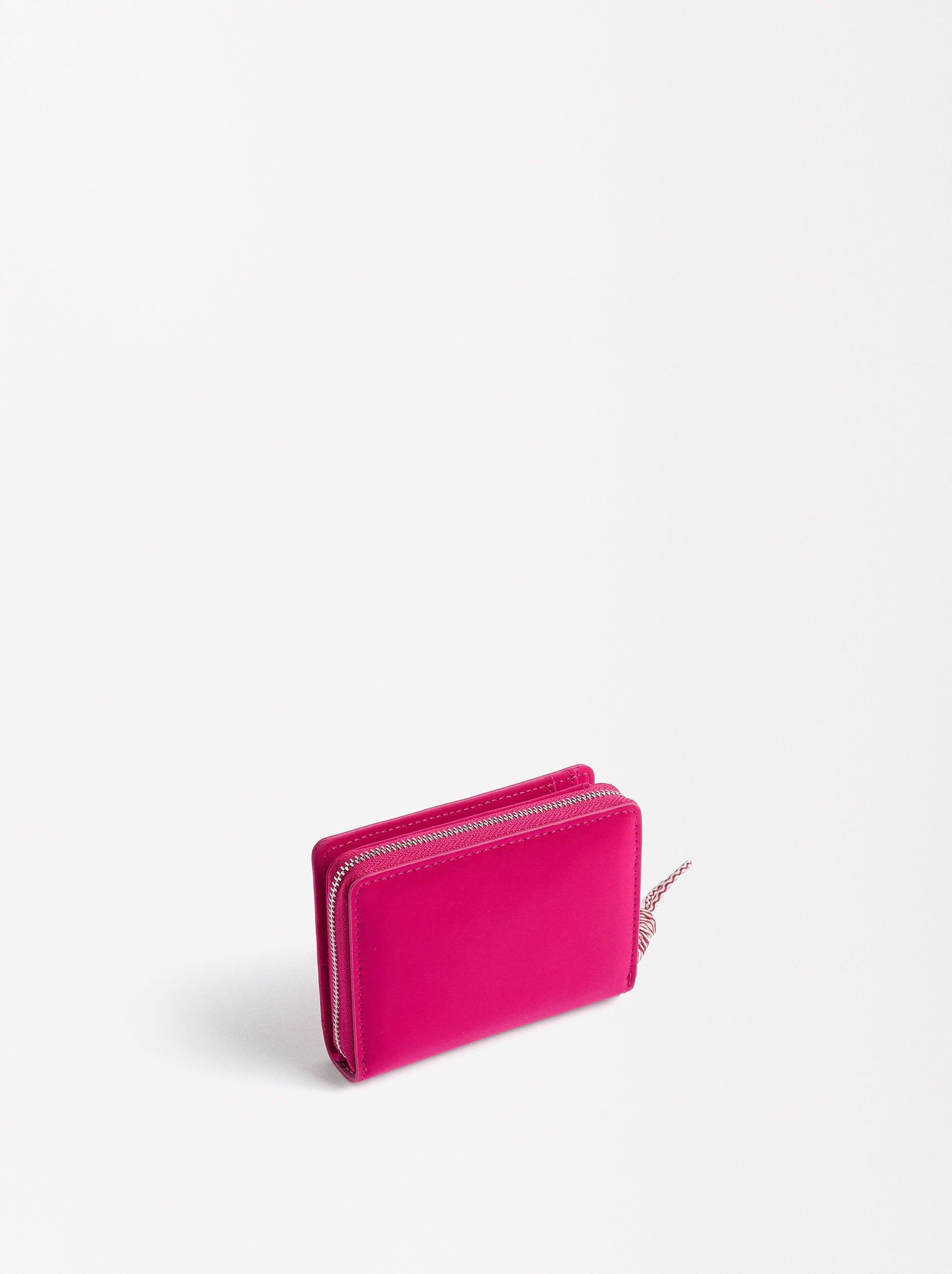 Billetera Con Textura Suave