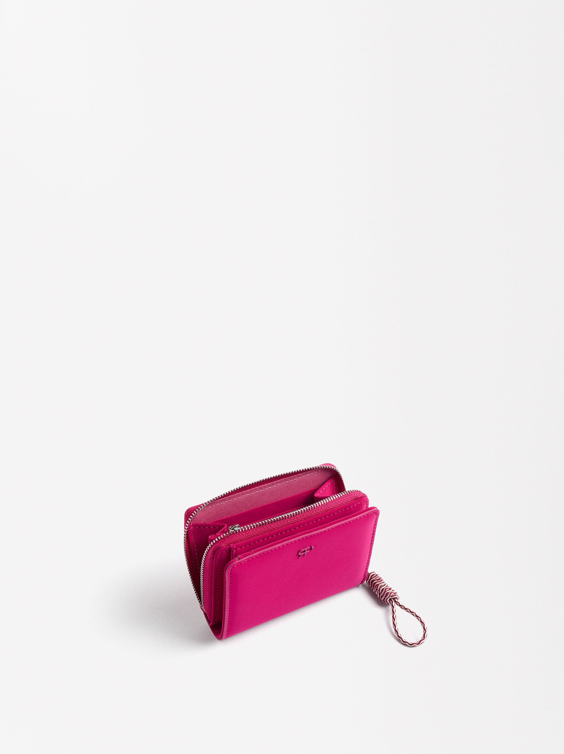 Billetera Con Textura Suave
