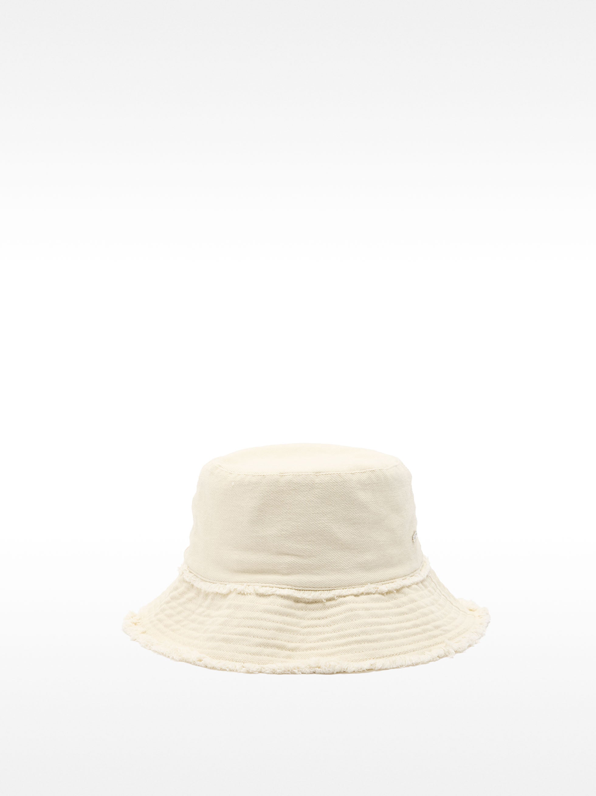 Gorro Bucket Deshilachado