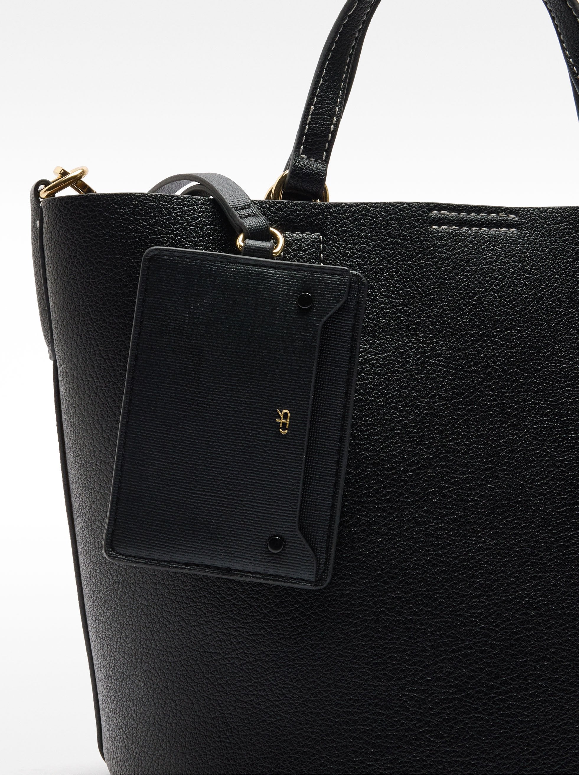 Cartera Tote Con Colgante