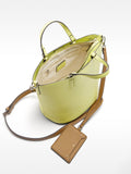 Cartera Tote Con Colgante