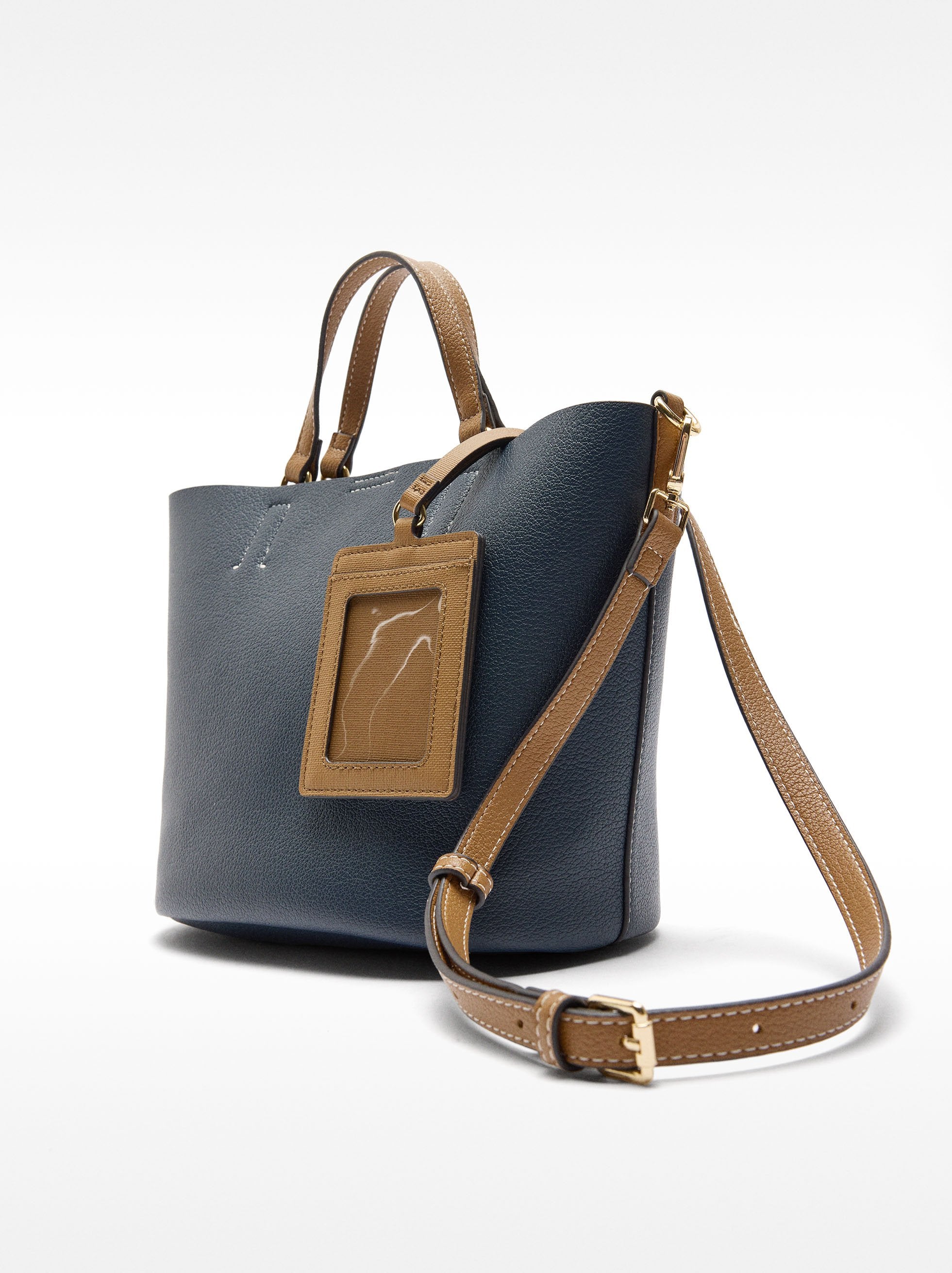 Cartera Tote Con Colgante