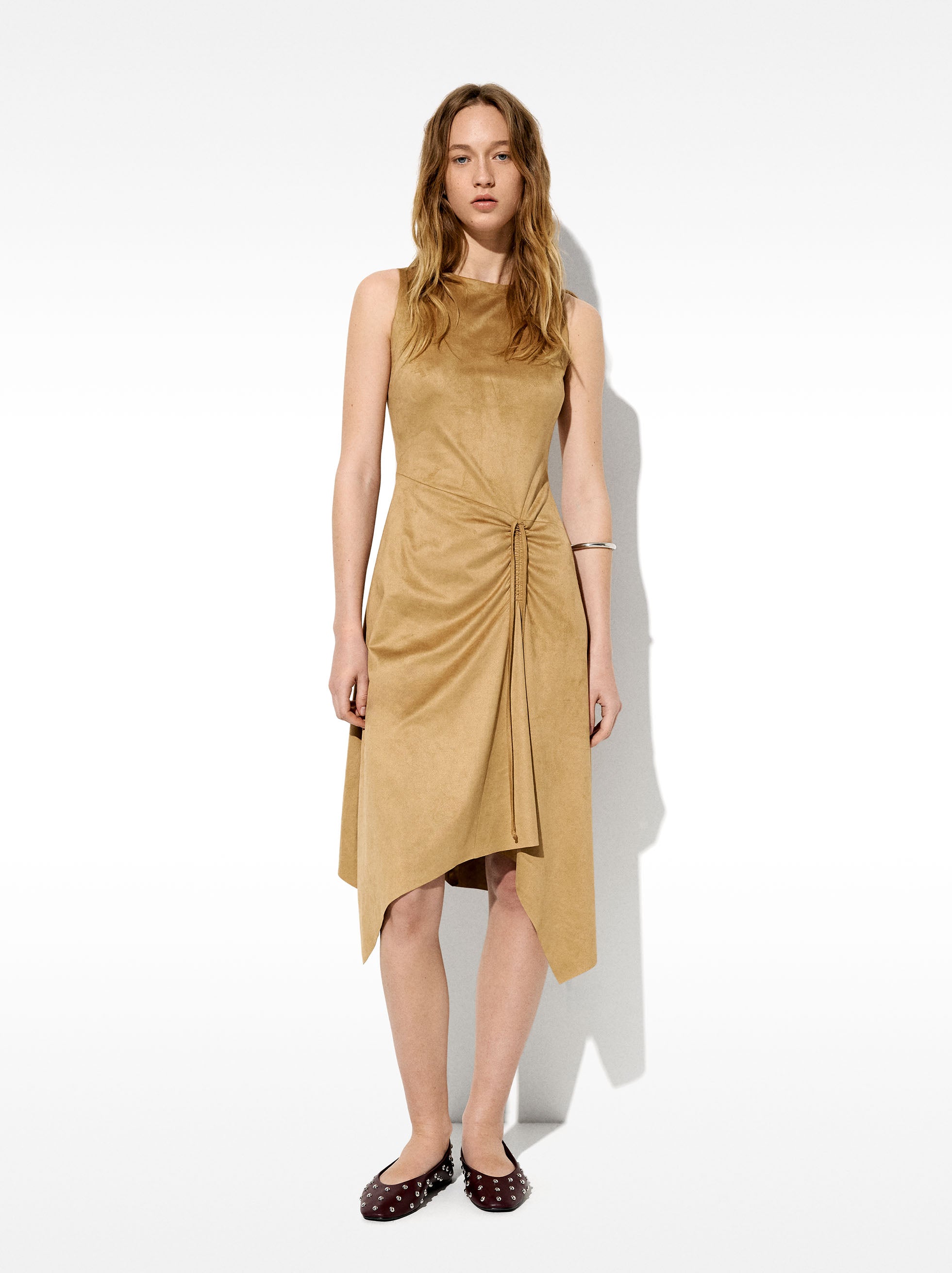 Vestido Con Efecto Ante