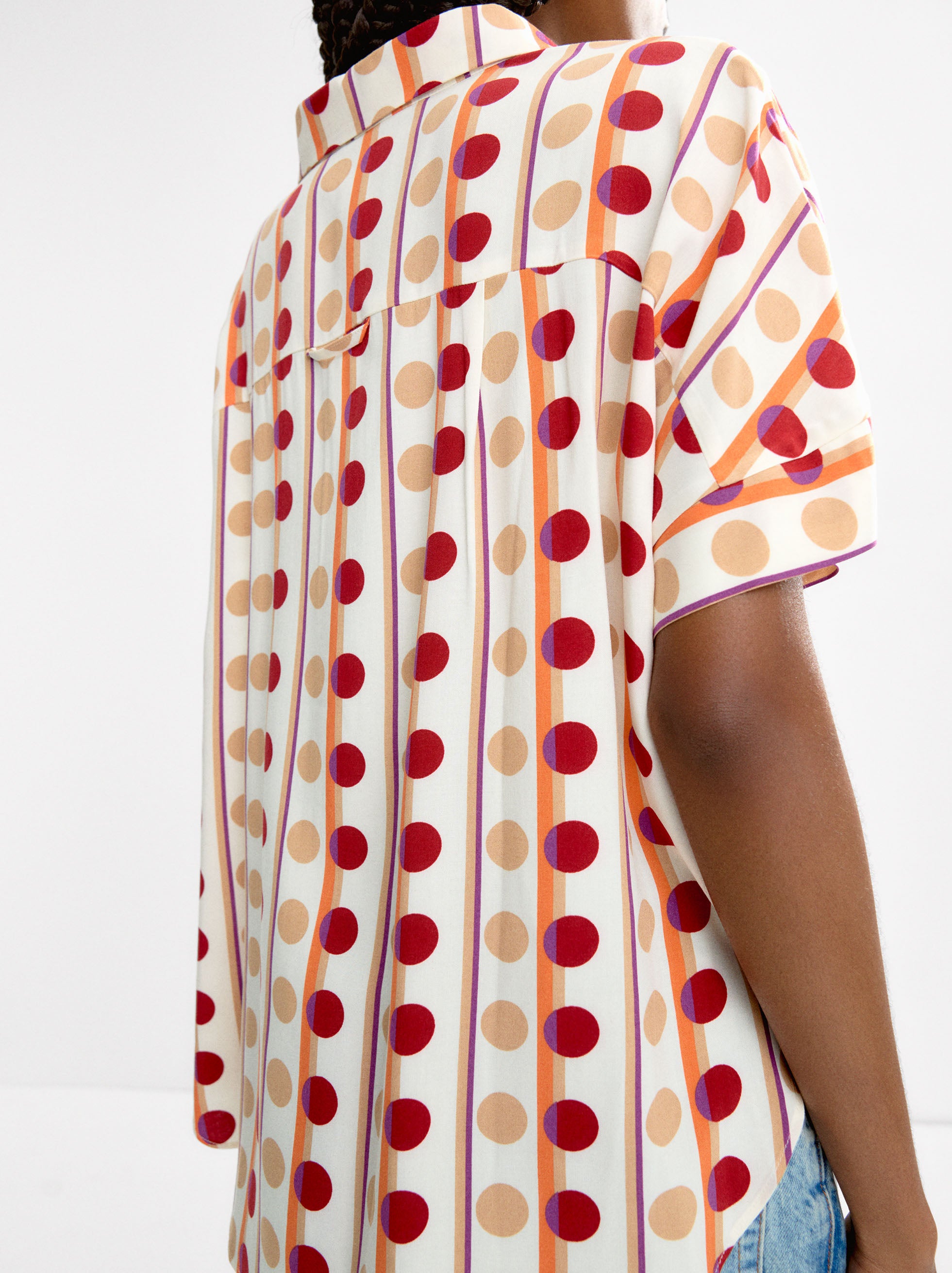 Camisa Estampada De Lunares