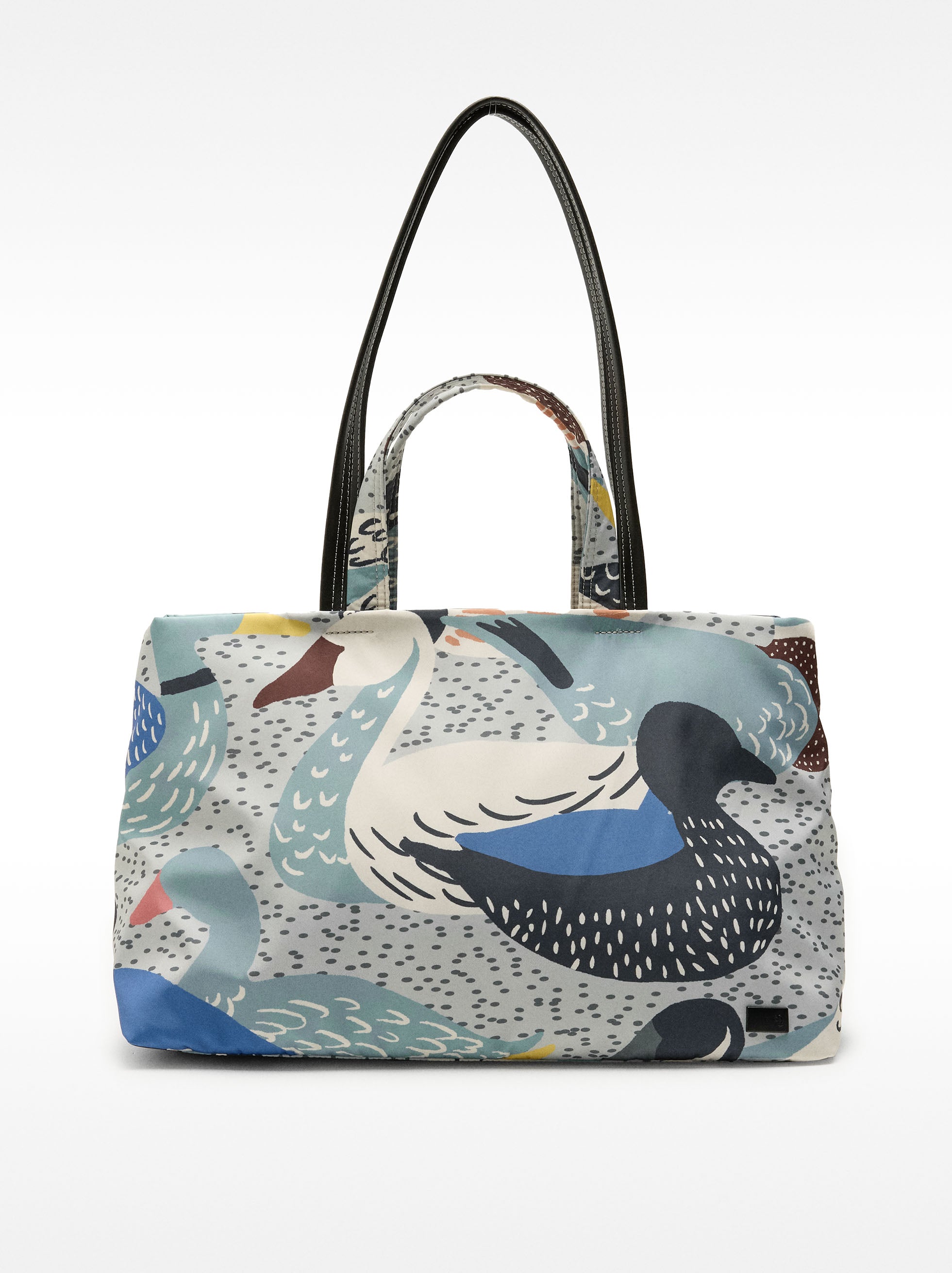 Bolso Shopper De Nylon Estampado