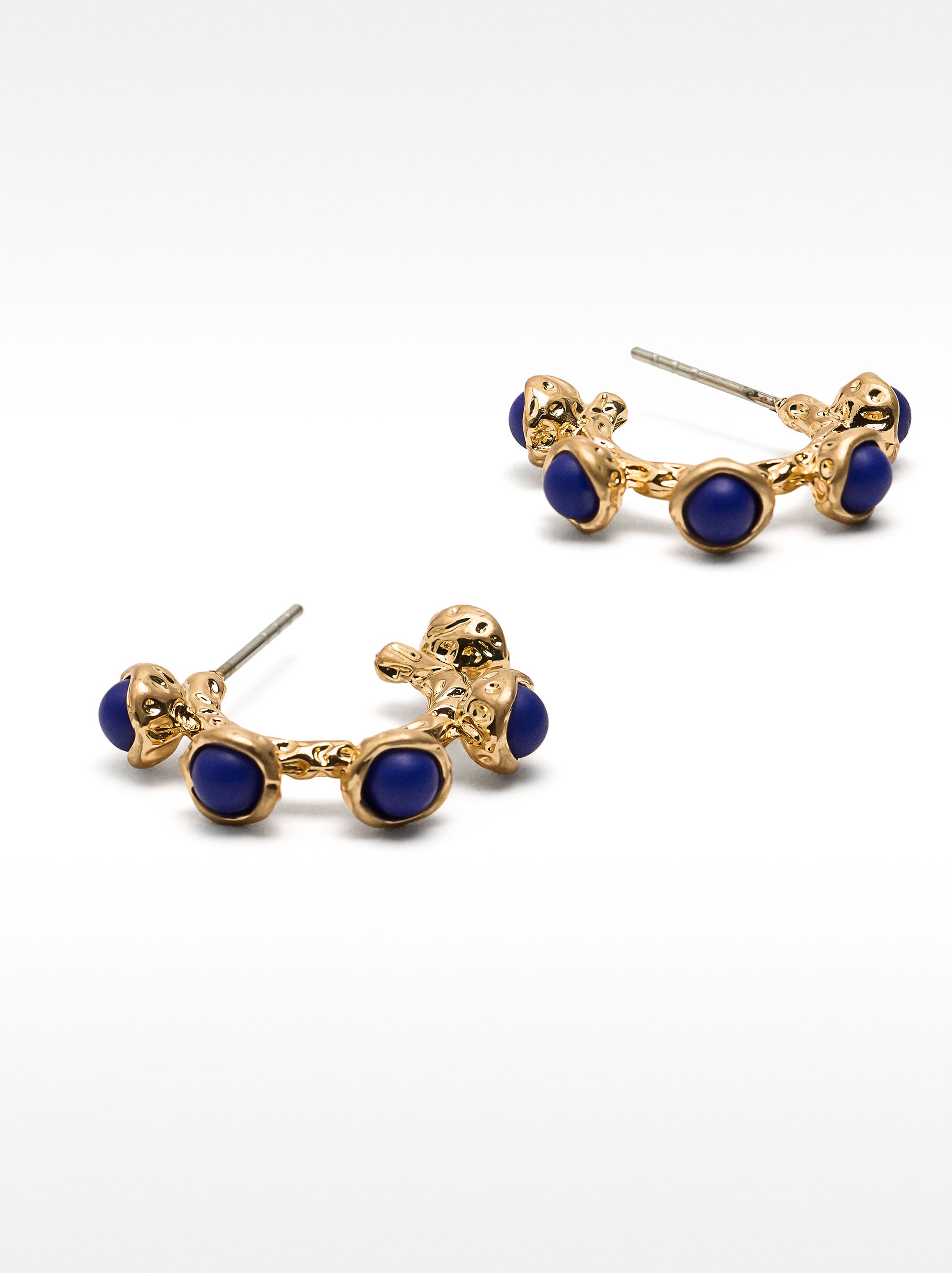 Aretes Abiertos Con Resina