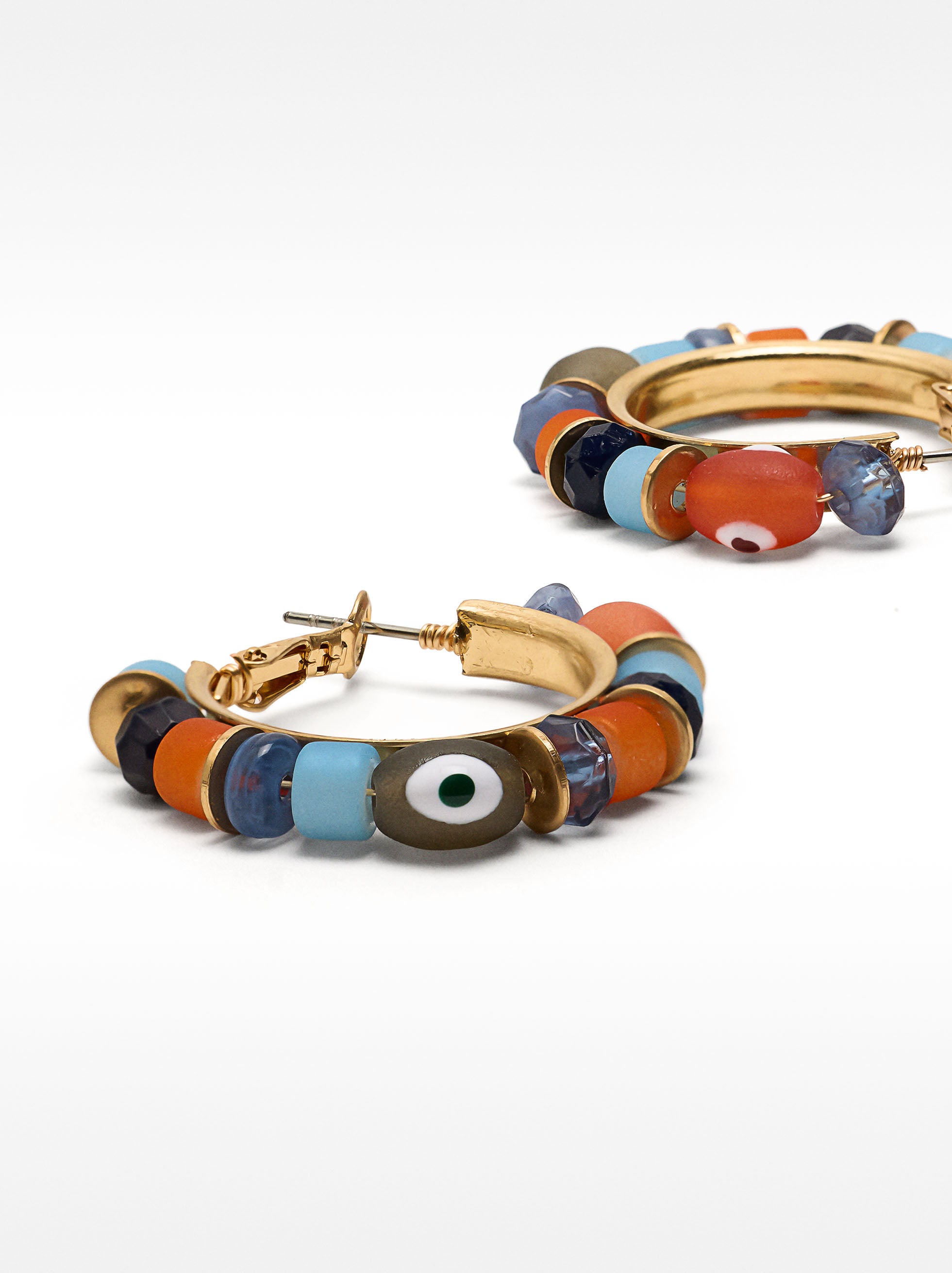 Aretes Con Cuentas Multicolores