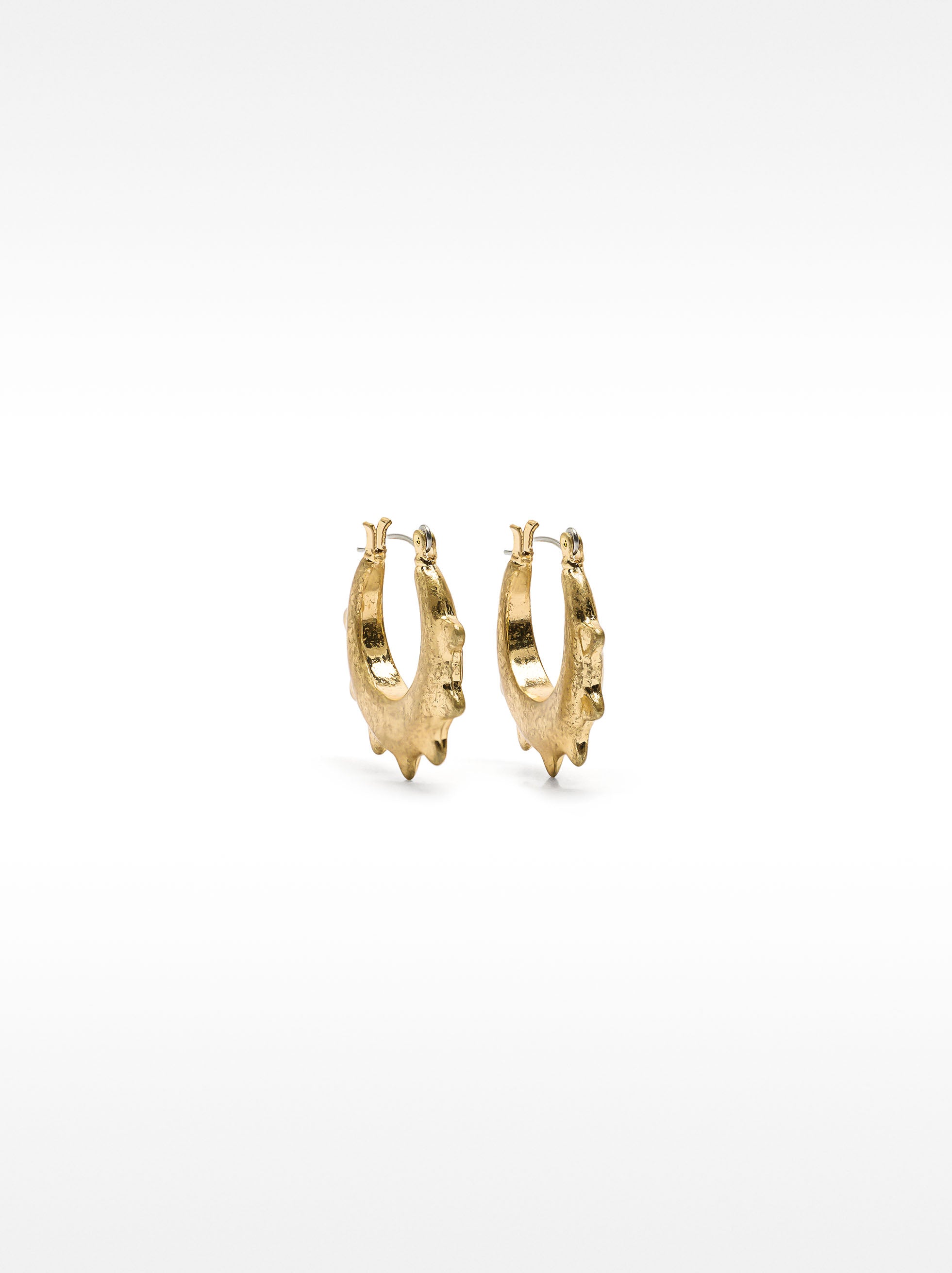 Aretes Con Relieve