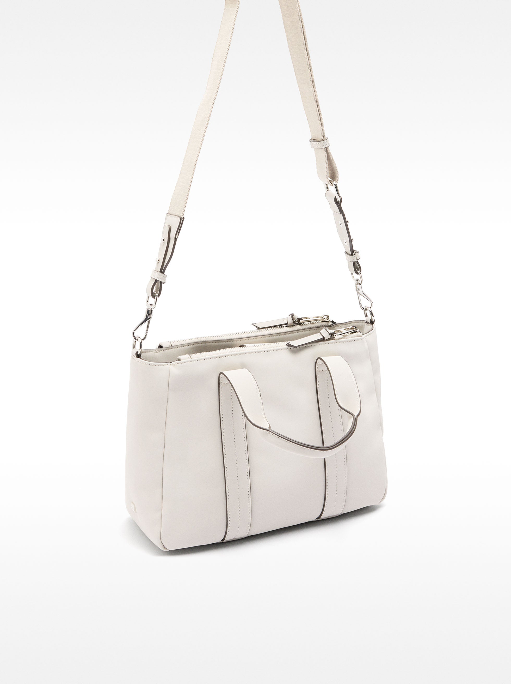 Bolso Tote De Efecto Nylon Con Asa Bandolera