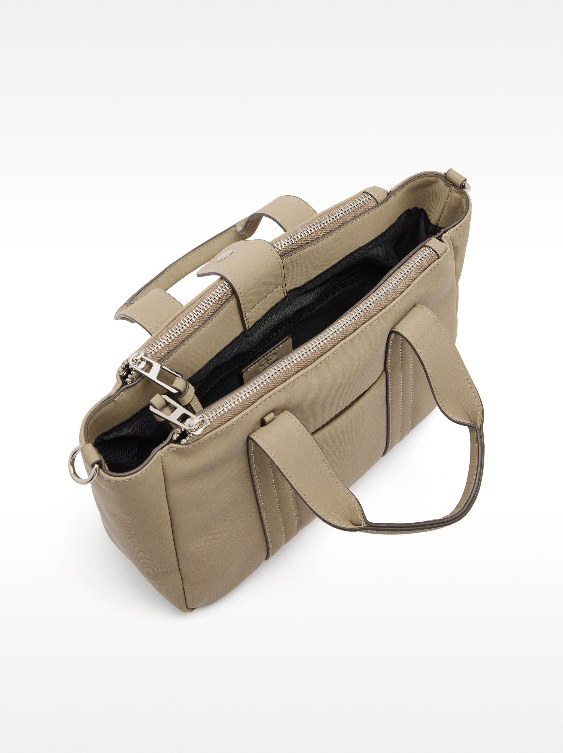 Bolso Tote De Efecto Nylon Con Asa Bandolera