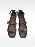 Sandalias De Piel Planas Con Hebillas