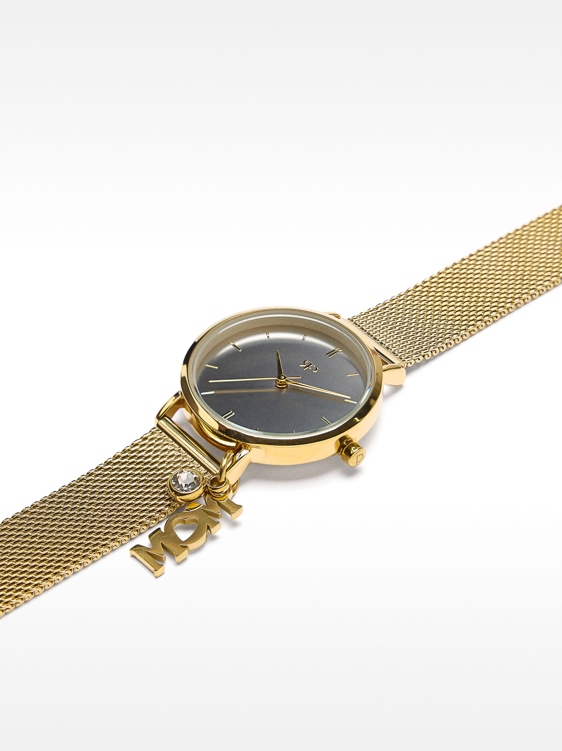 Reloj Con Pulsera De Malla Metálica Y Charm