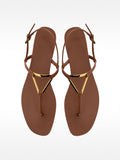 Sandalias Planas Con Tiras Y Detalle Metálico
