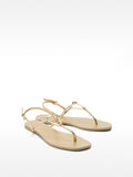Sandalias Planas Con Tiras Y Detalle Metálico