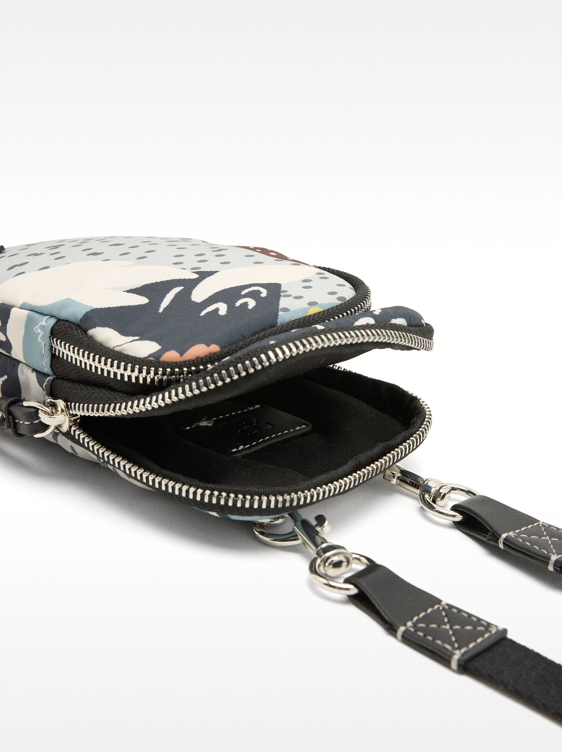 Bolso Para Móvil De Nylon Estampada