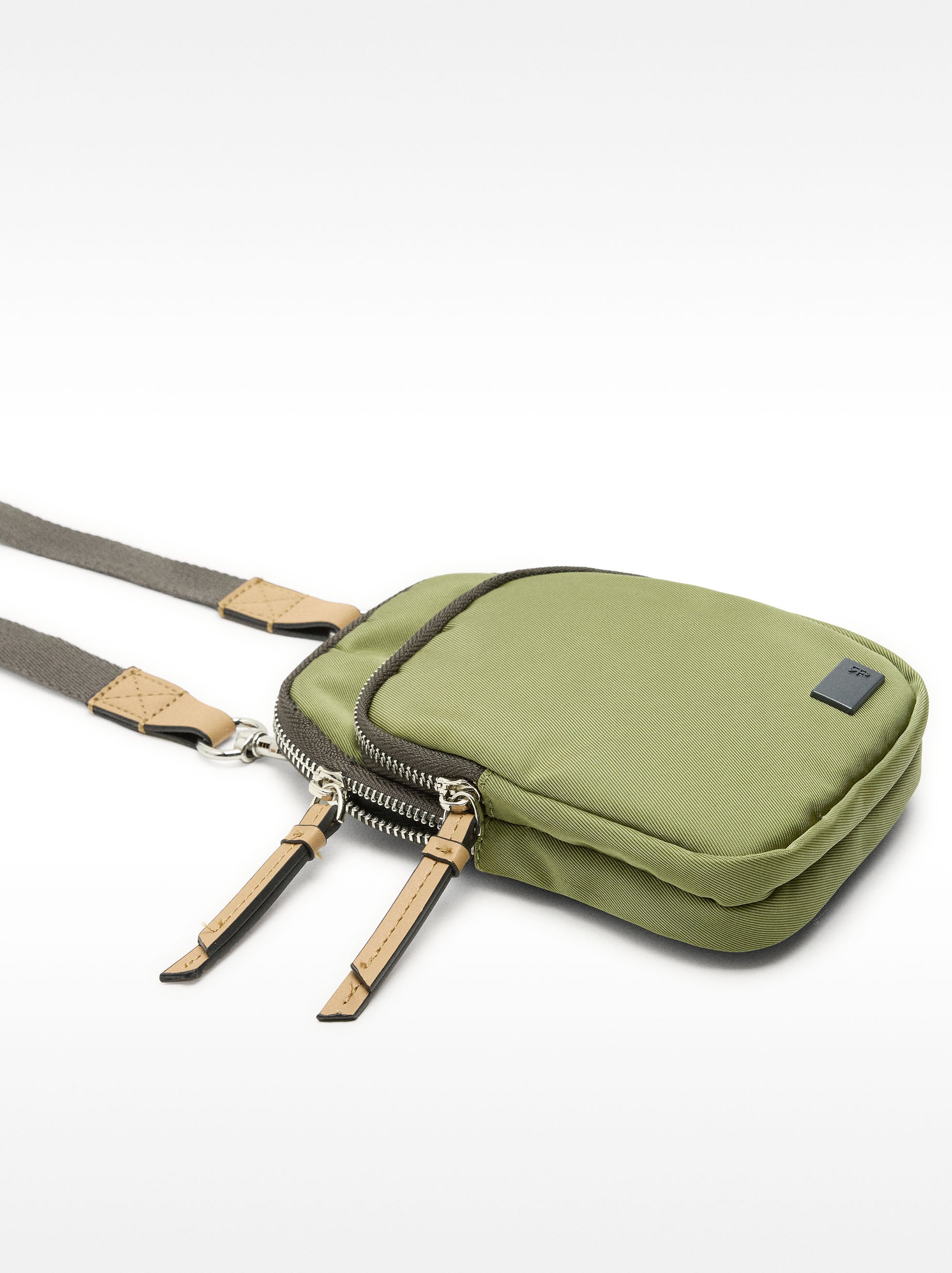 Bolso Para Móvil De Nylon