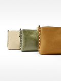 Bolso De Hombro Con Tachuelas Y Efecto Piel